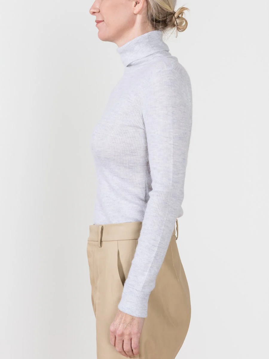 mars turtleneck - Image 3