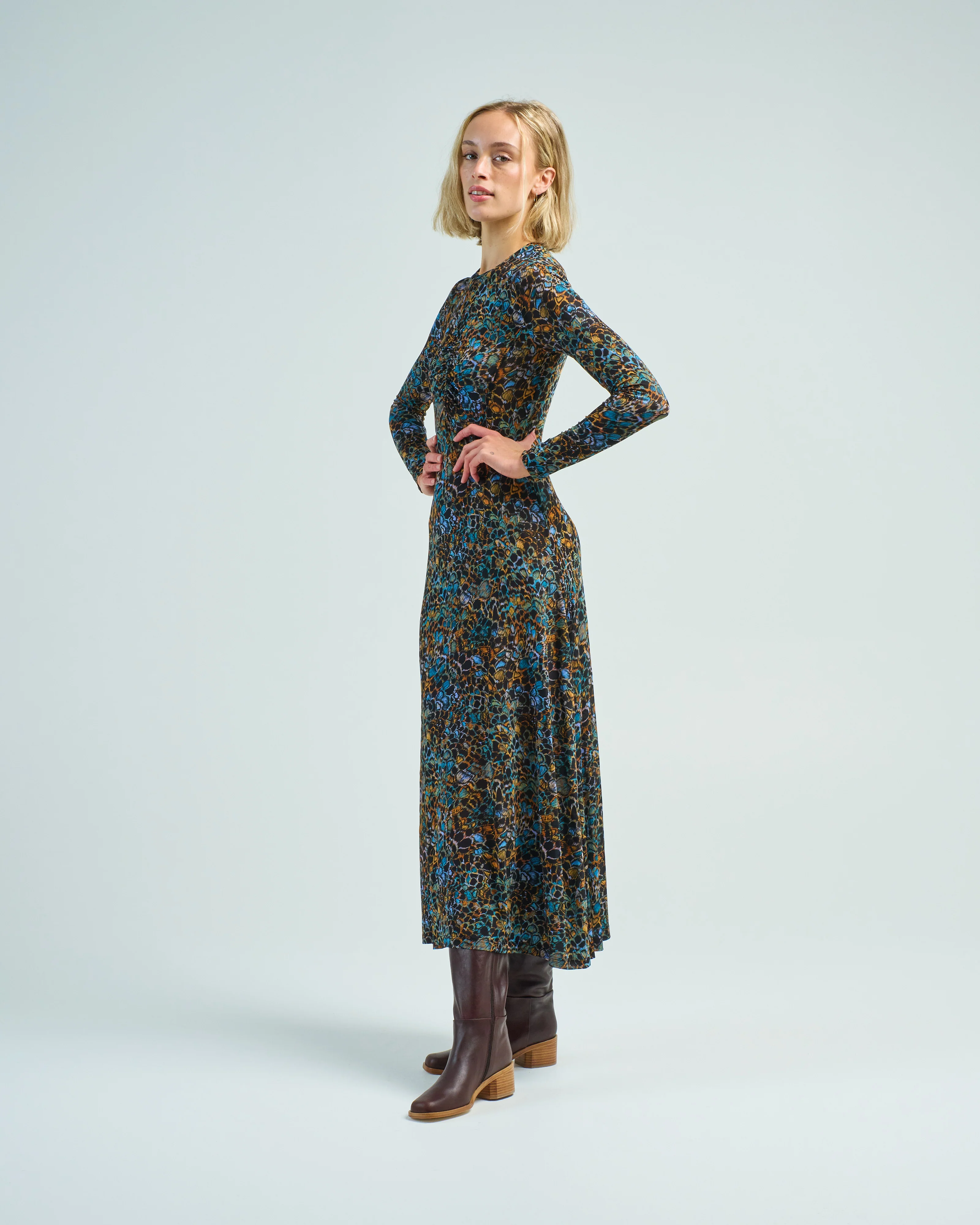 naia dress - Image 4