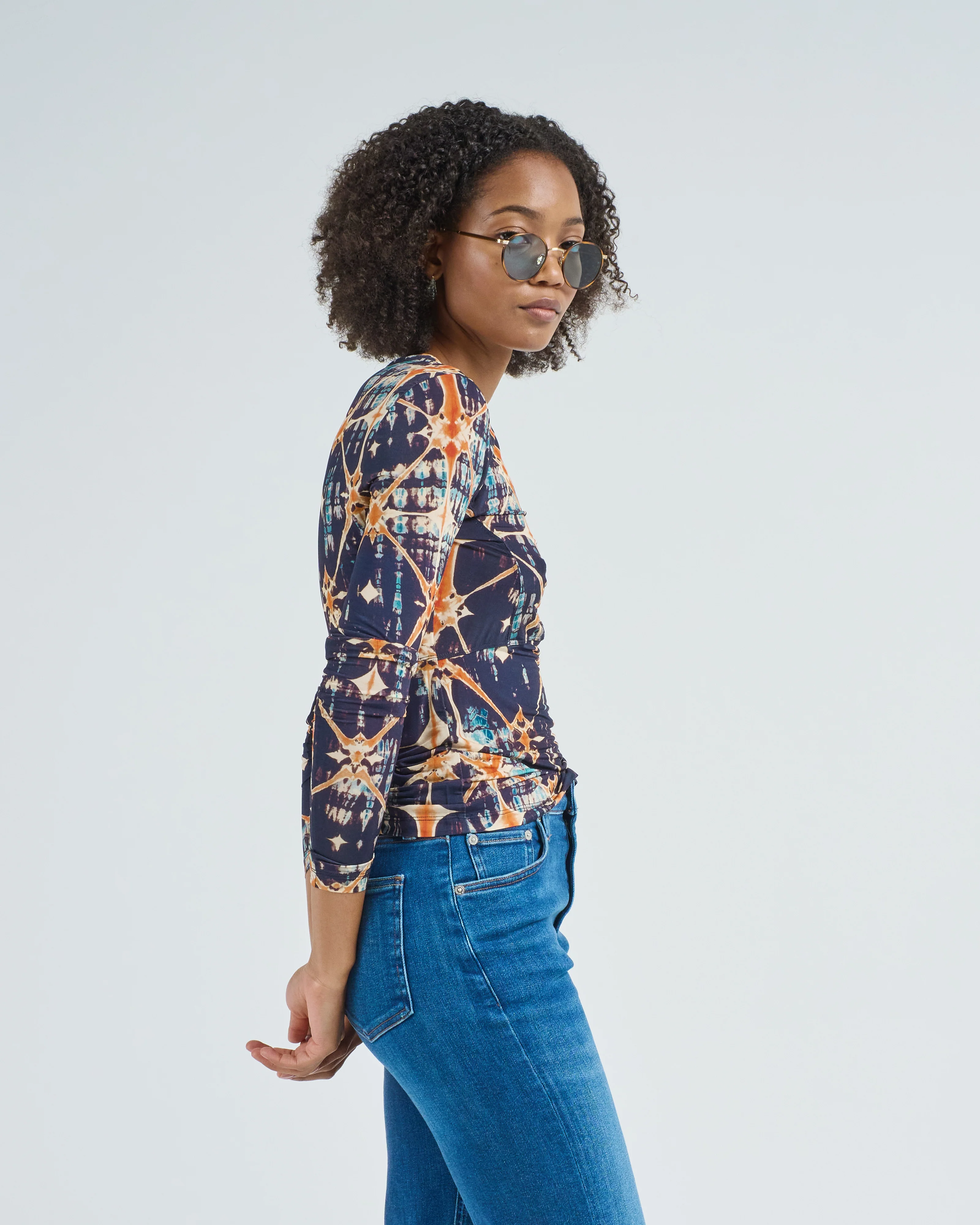 neri long sleeve ruched top - Image 4