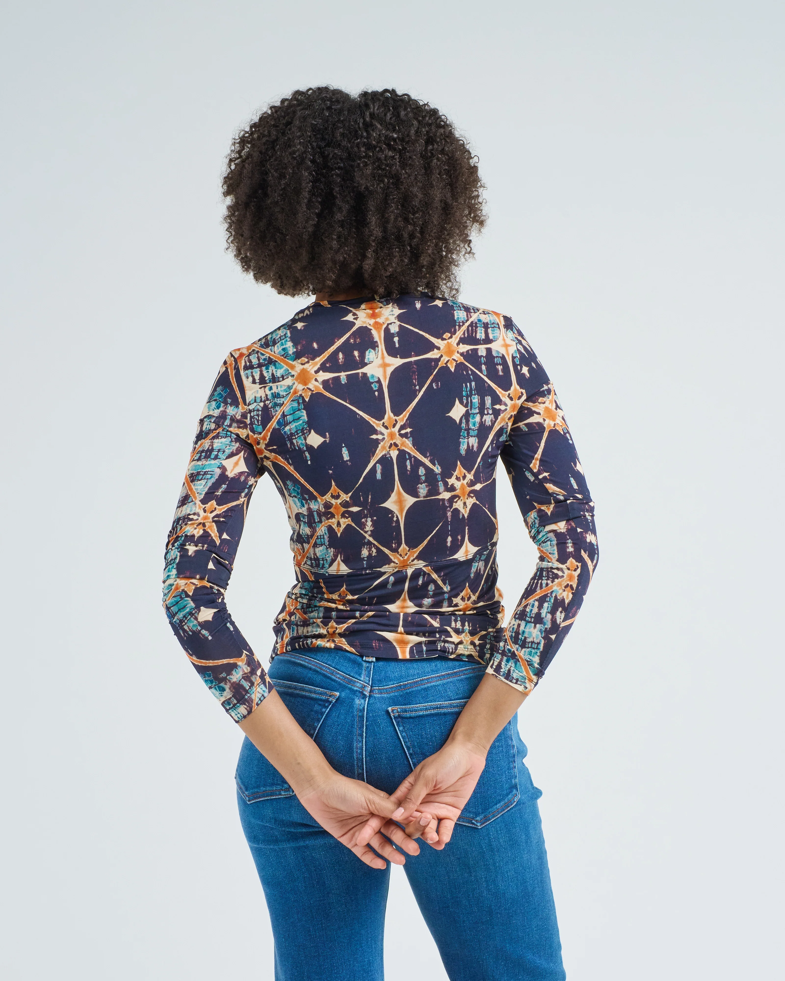 neri long sleeve ruched top - Image 5