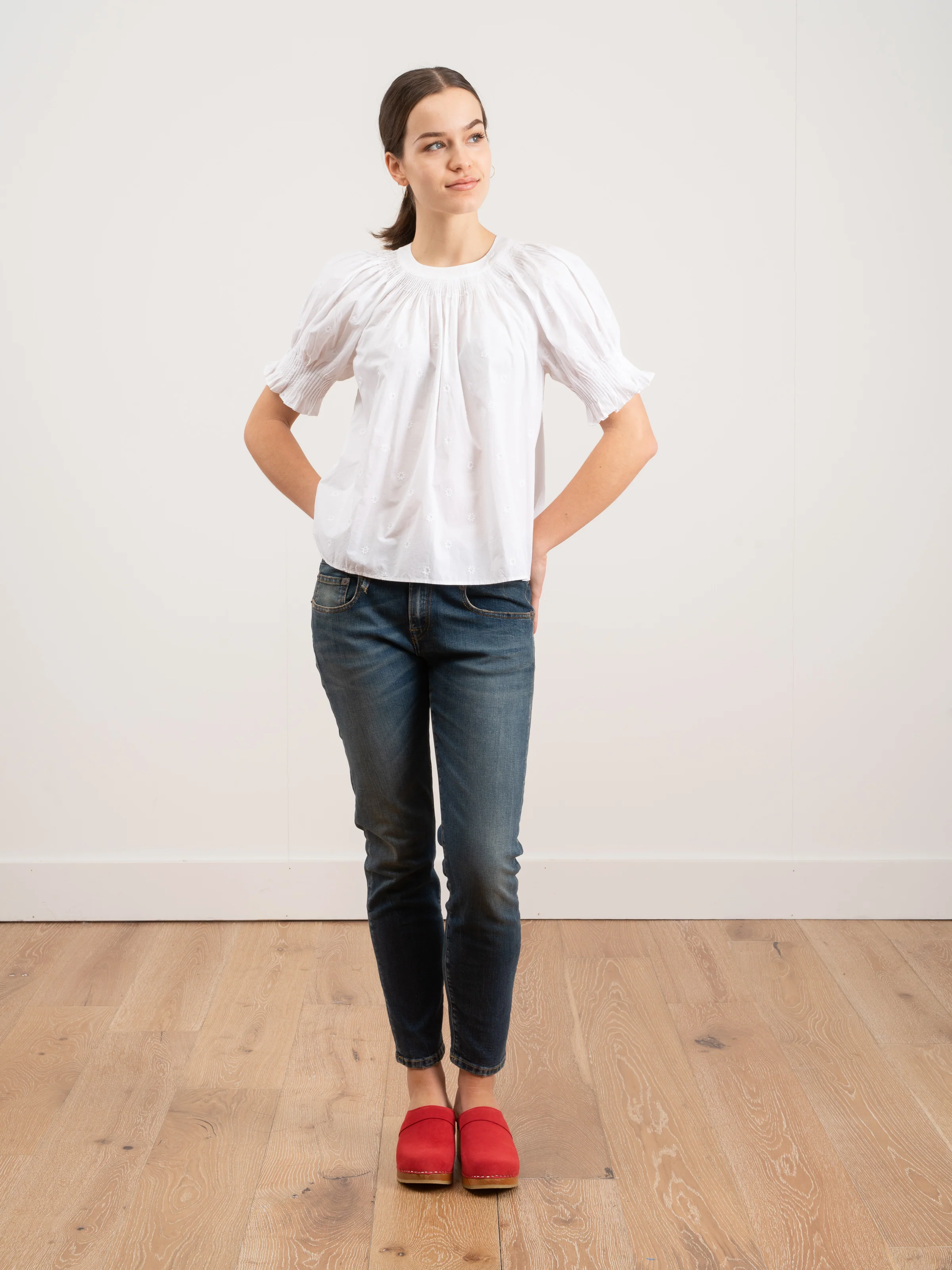 olive top - blanc