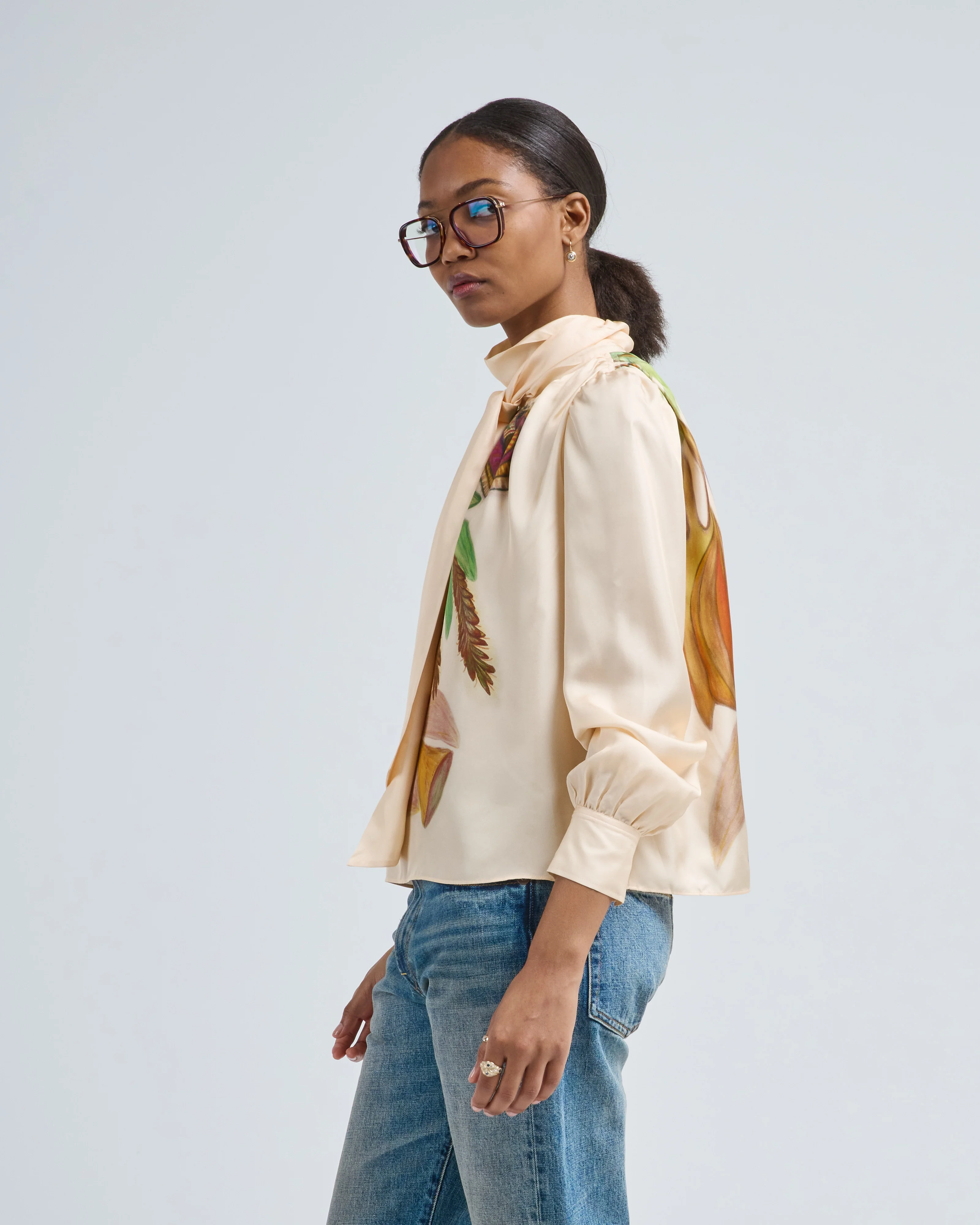 ornament tie neck blouse - Image 4