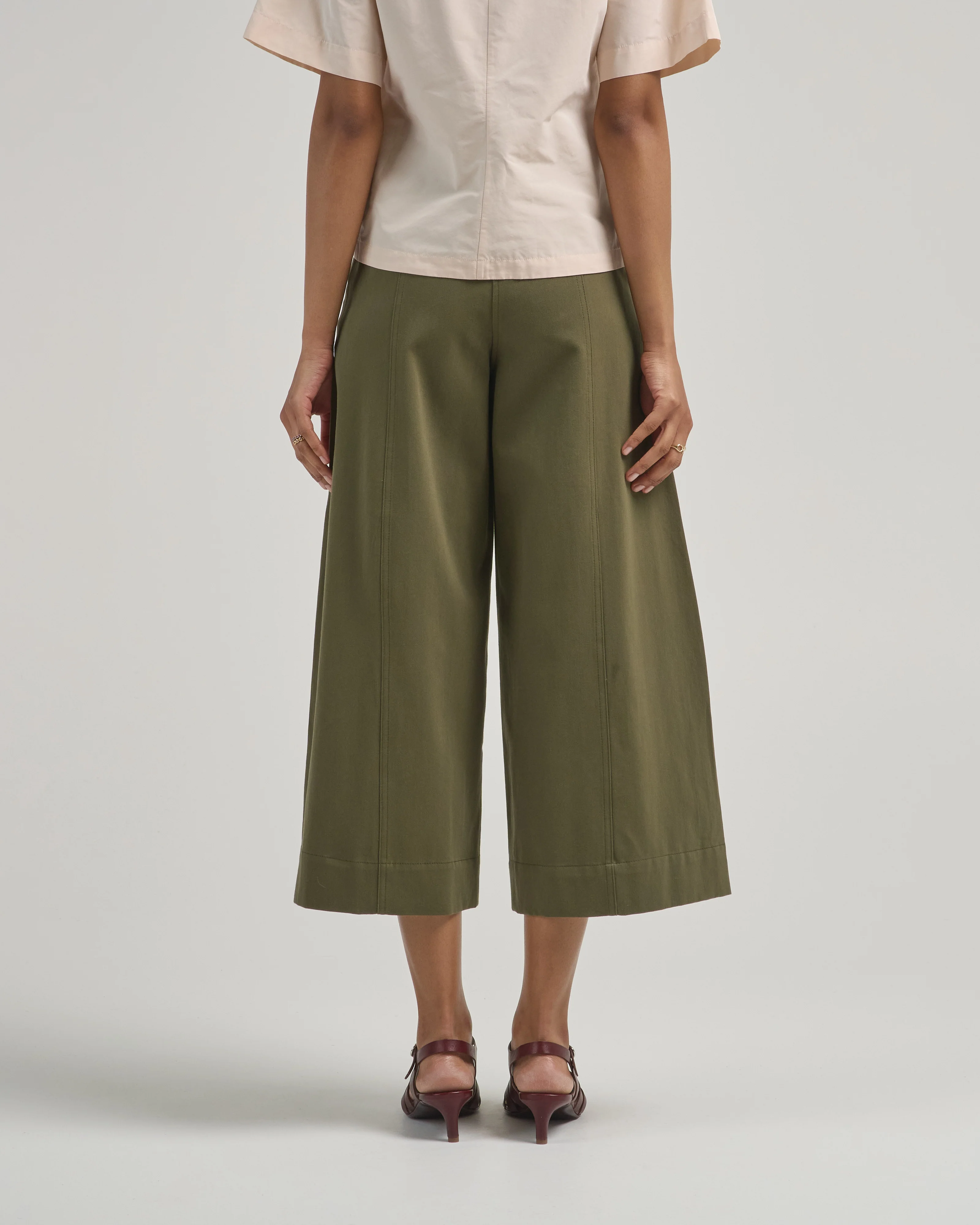 sascha cropped trouser - Image 4