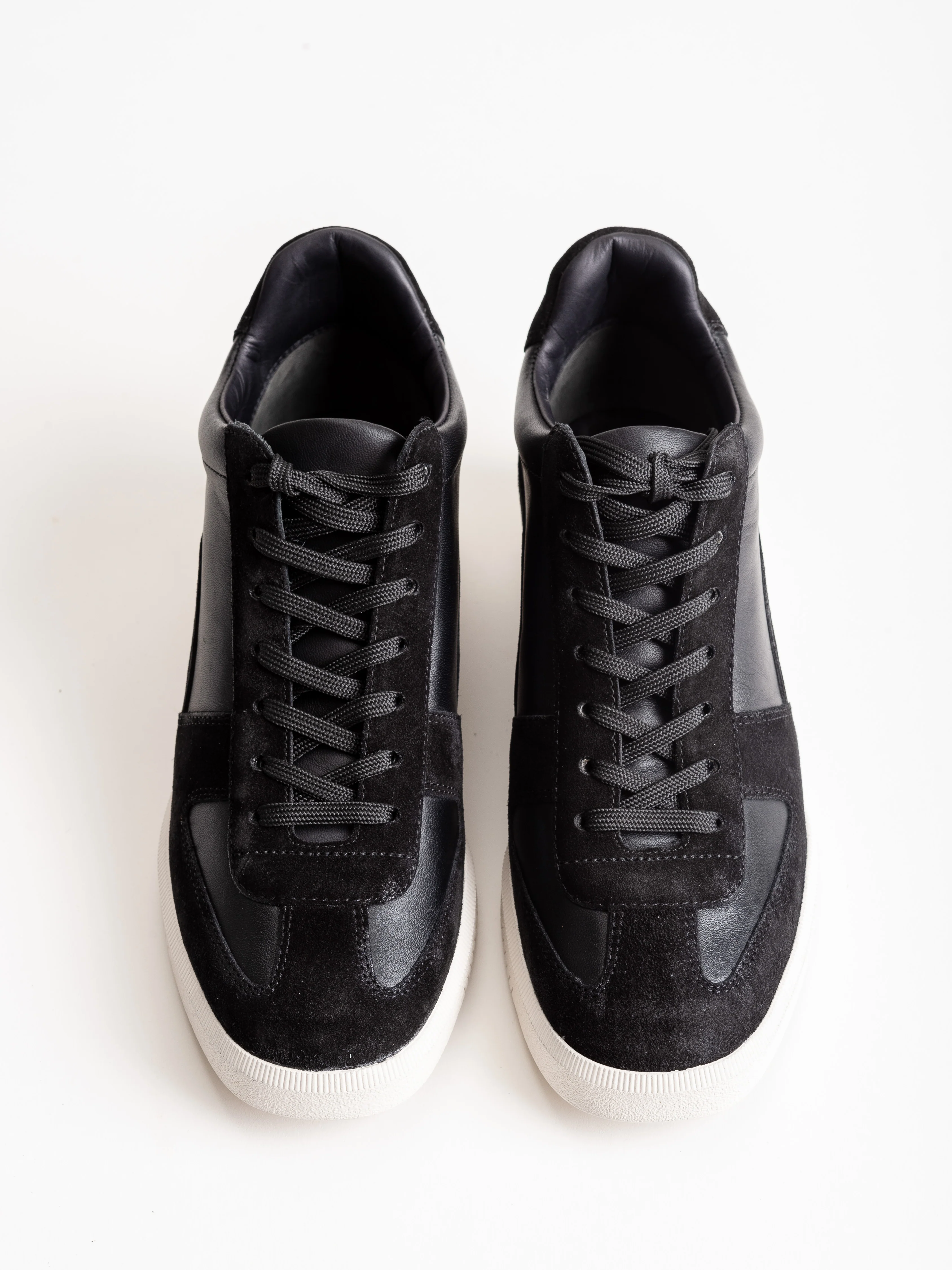 ina sneaker - black suede - Image 4