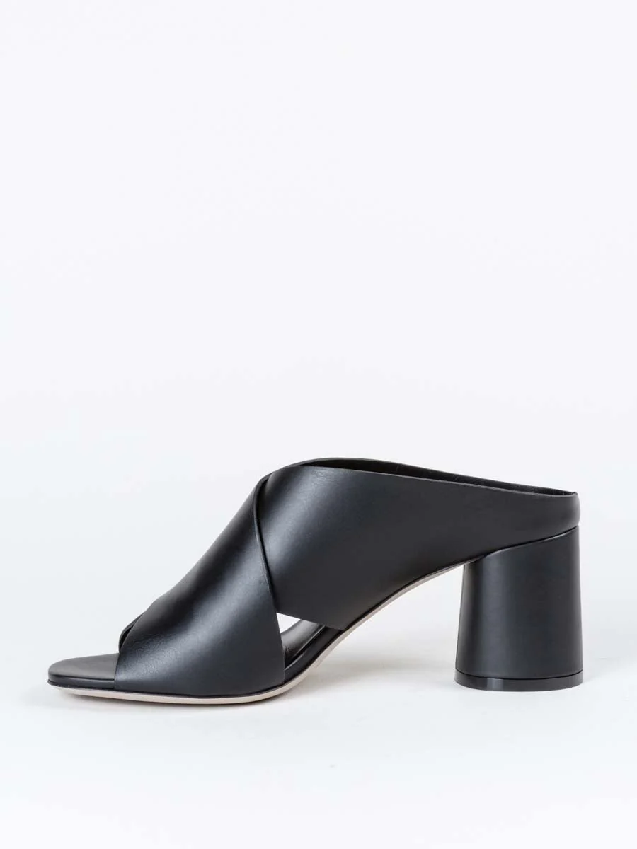 theron - black - Image 2