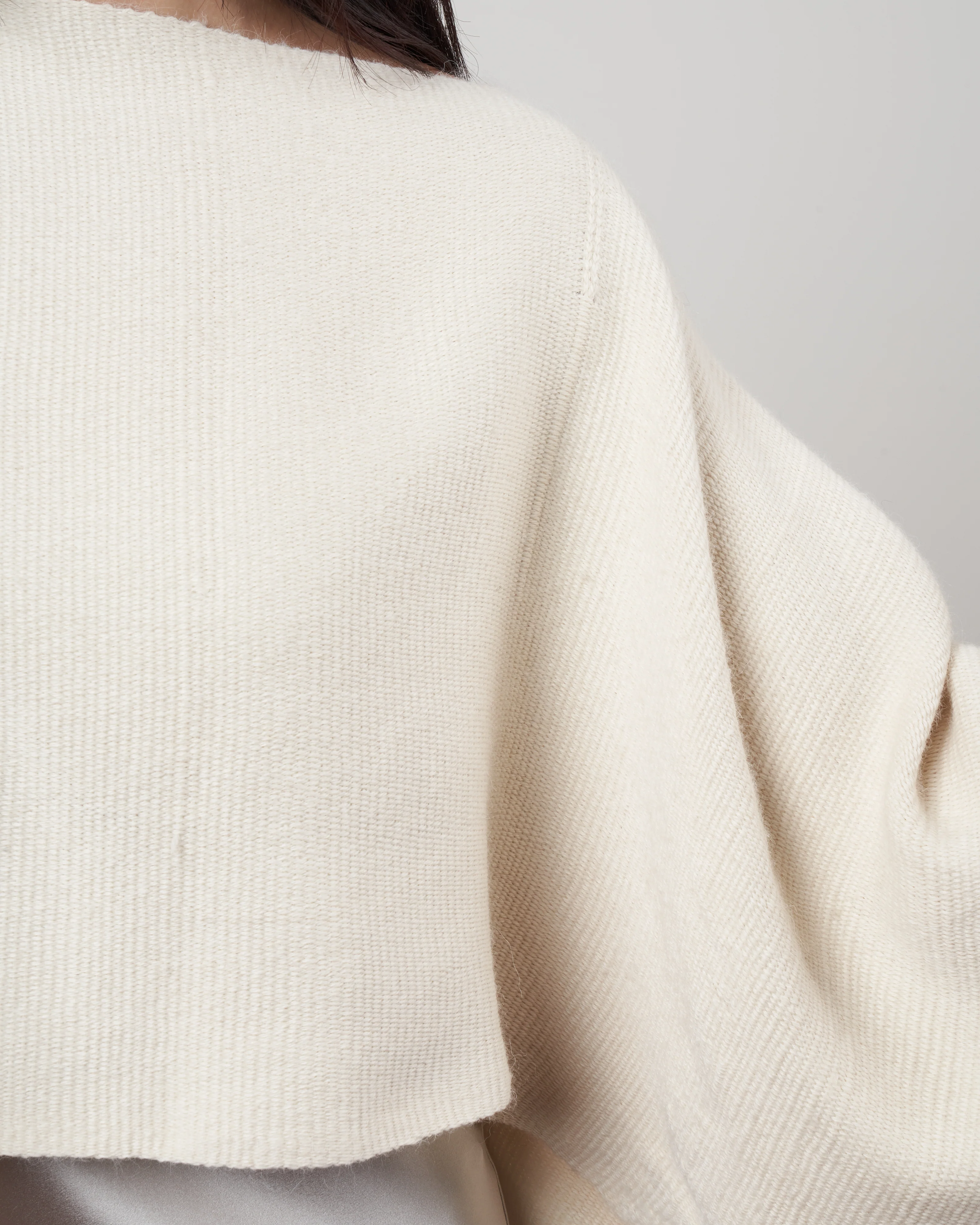 crop top - ivory baby alpaca - Image 5