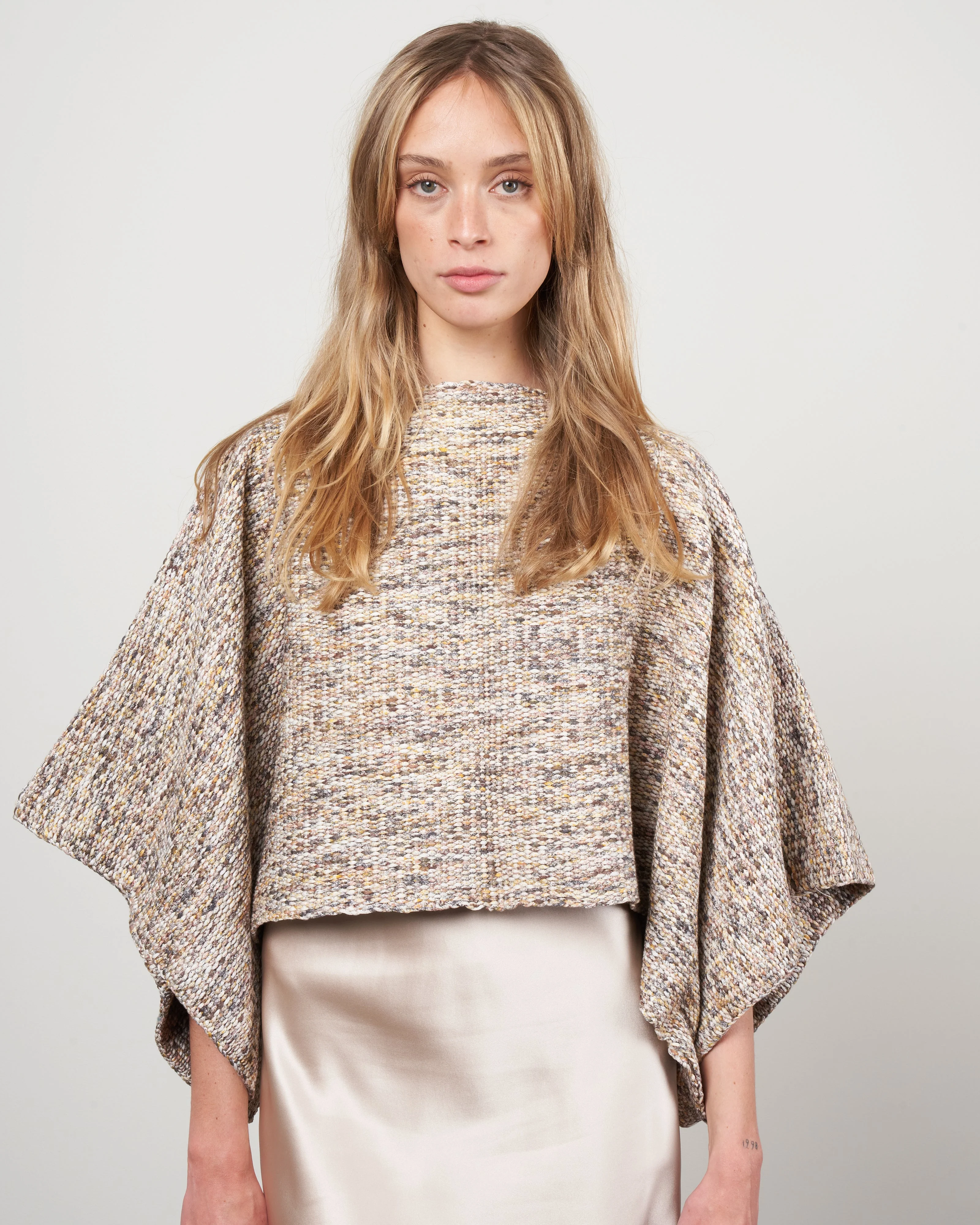 marble crop top - sand mix