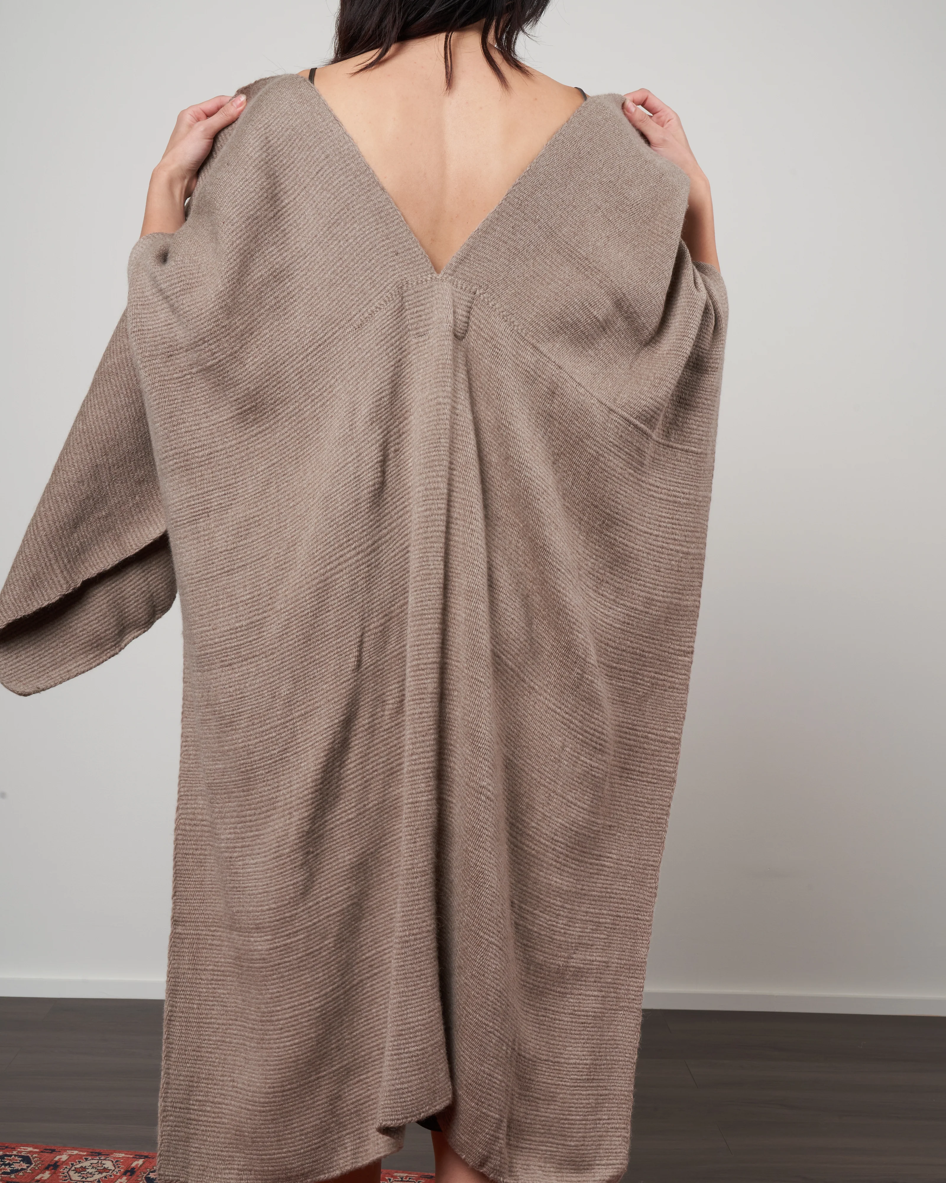 short duster - taupe baby alpaca - Image 4