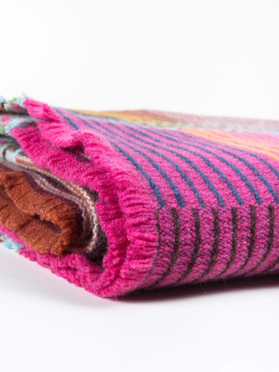 emmeline small throw - Image 5