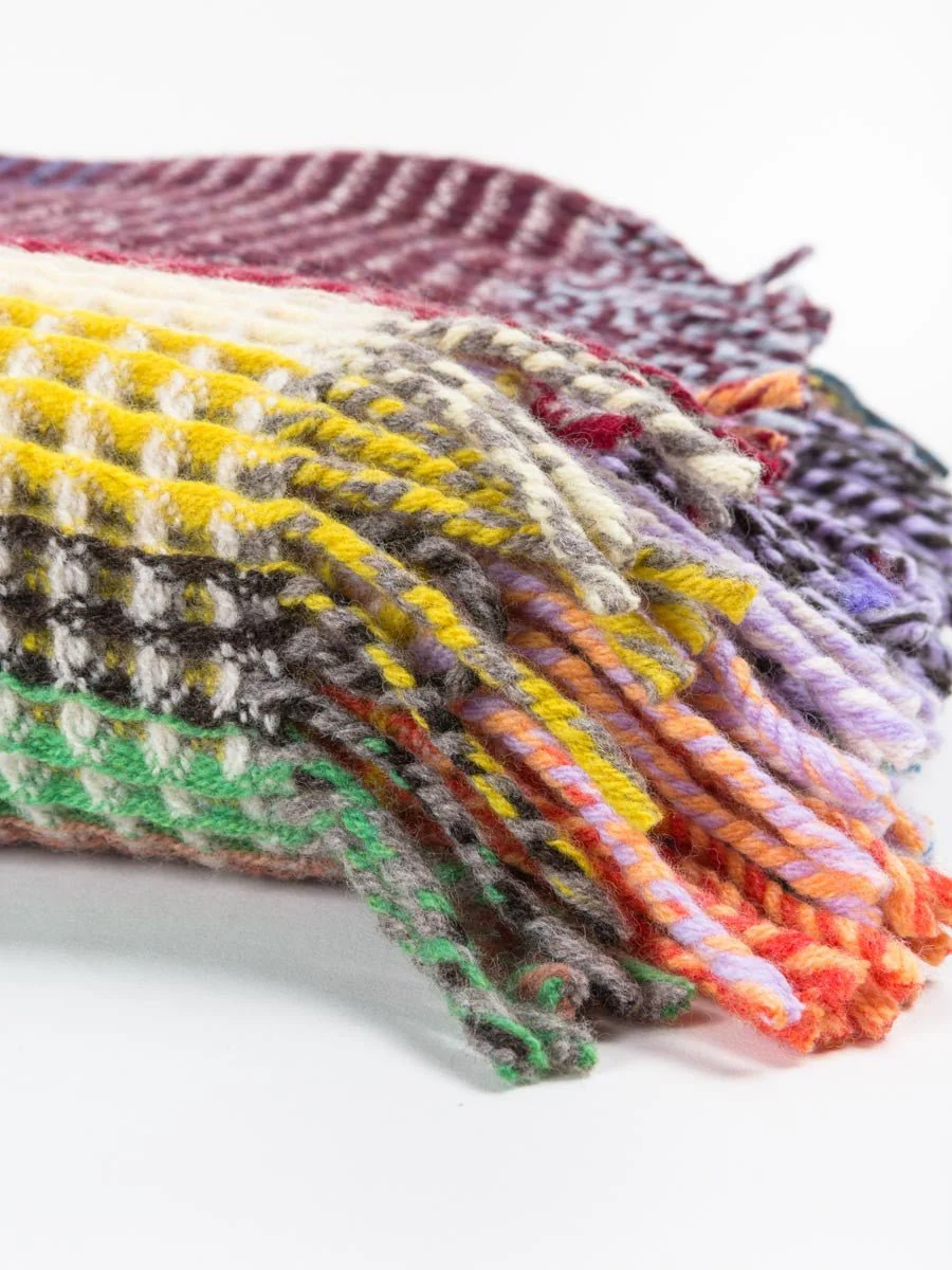 perkin large throw - Image 3