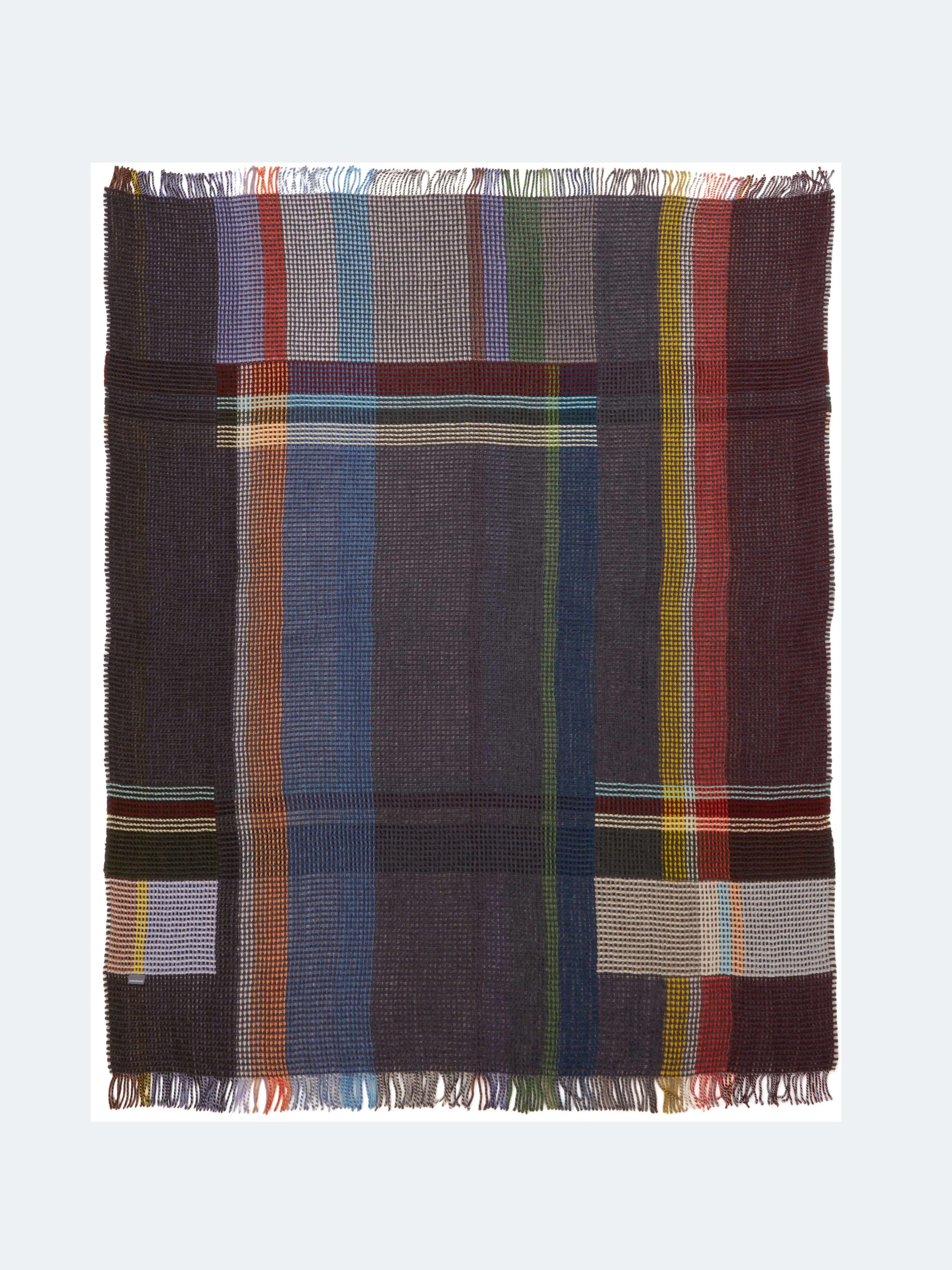 octavia honeycomb throw - dark - Image 4
