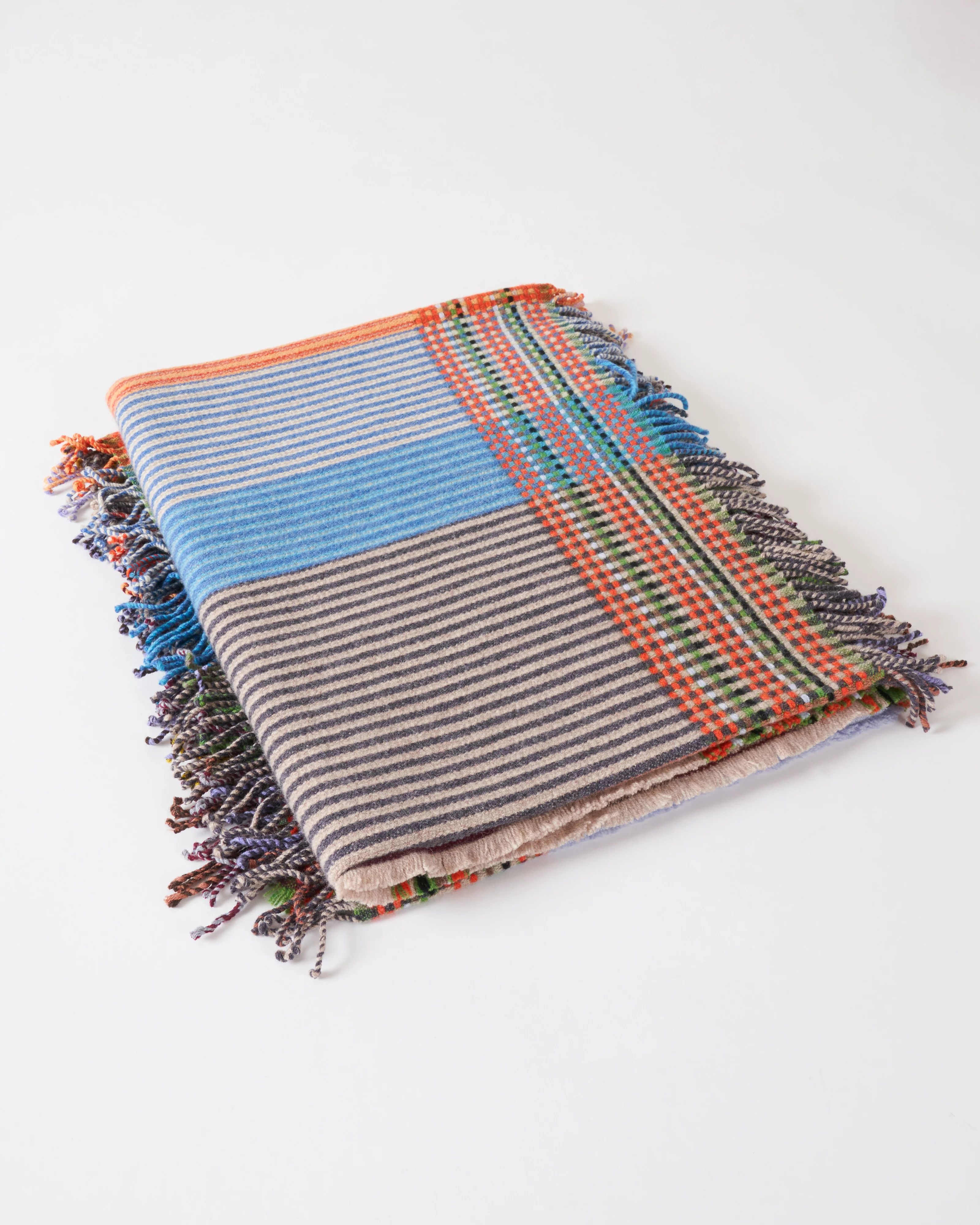 wollstonecraft pinstripe throw - Image 3
