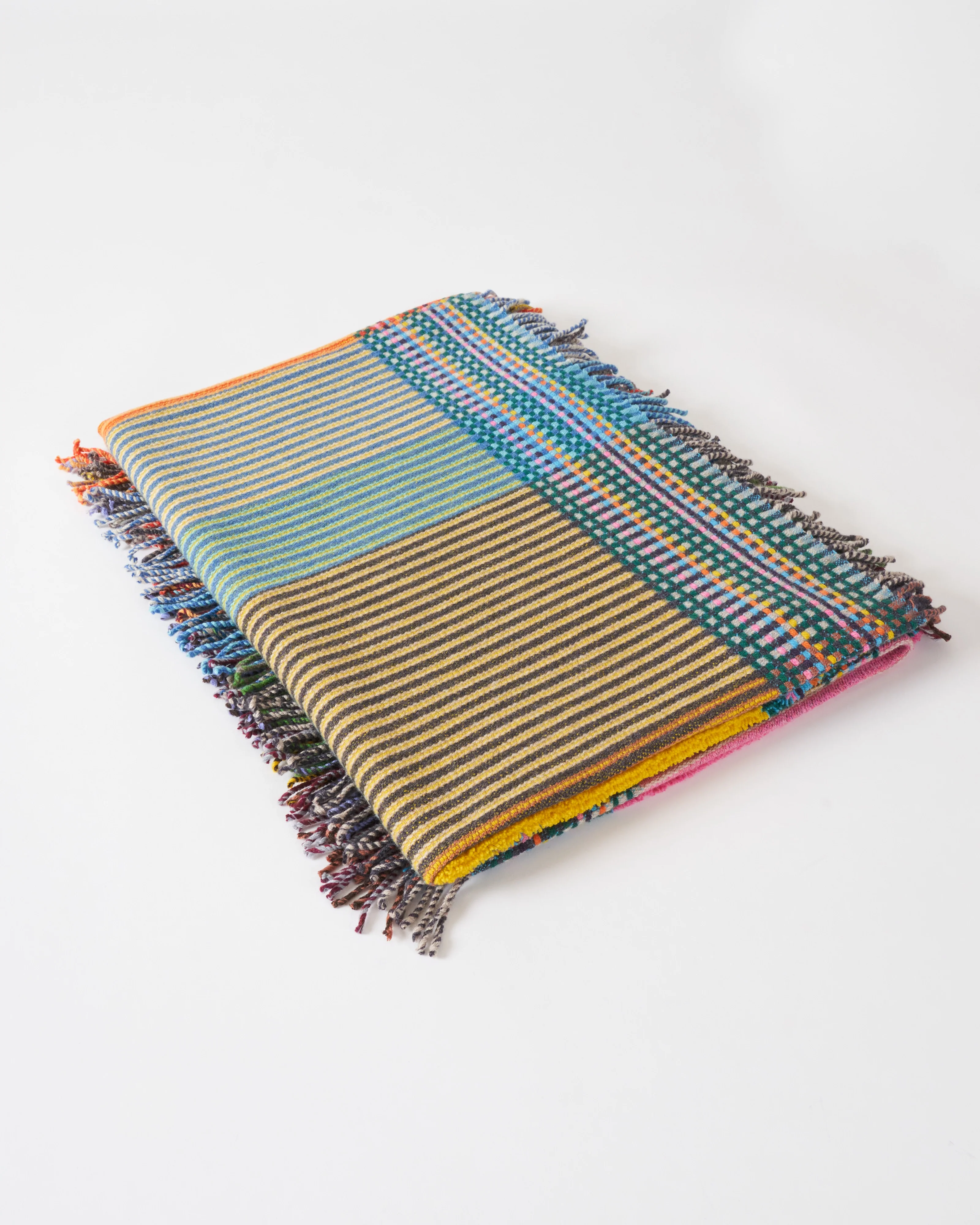 hambling pinstripe throw - Image 3