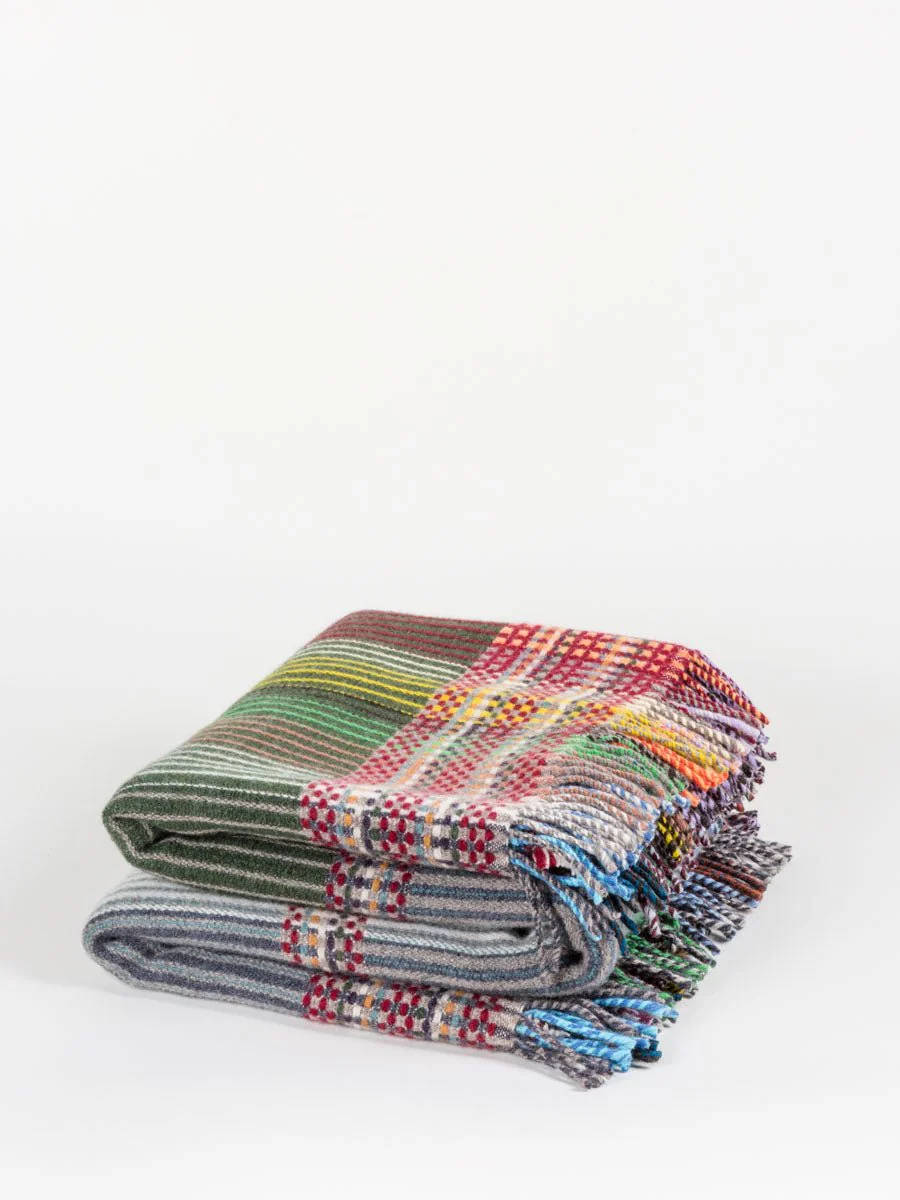 small newton throw - blue multi - Image 3