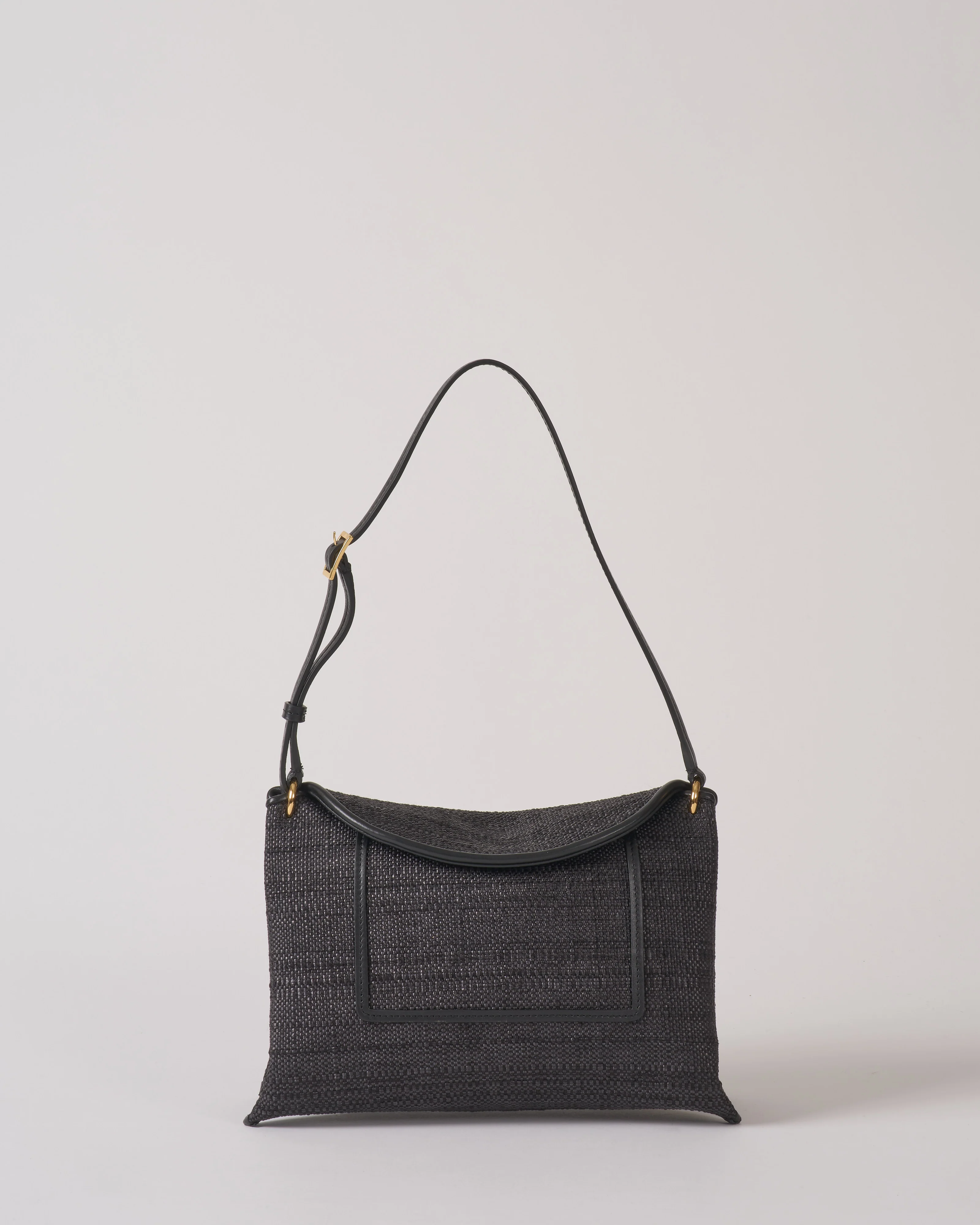 penelope slouch bag raffia