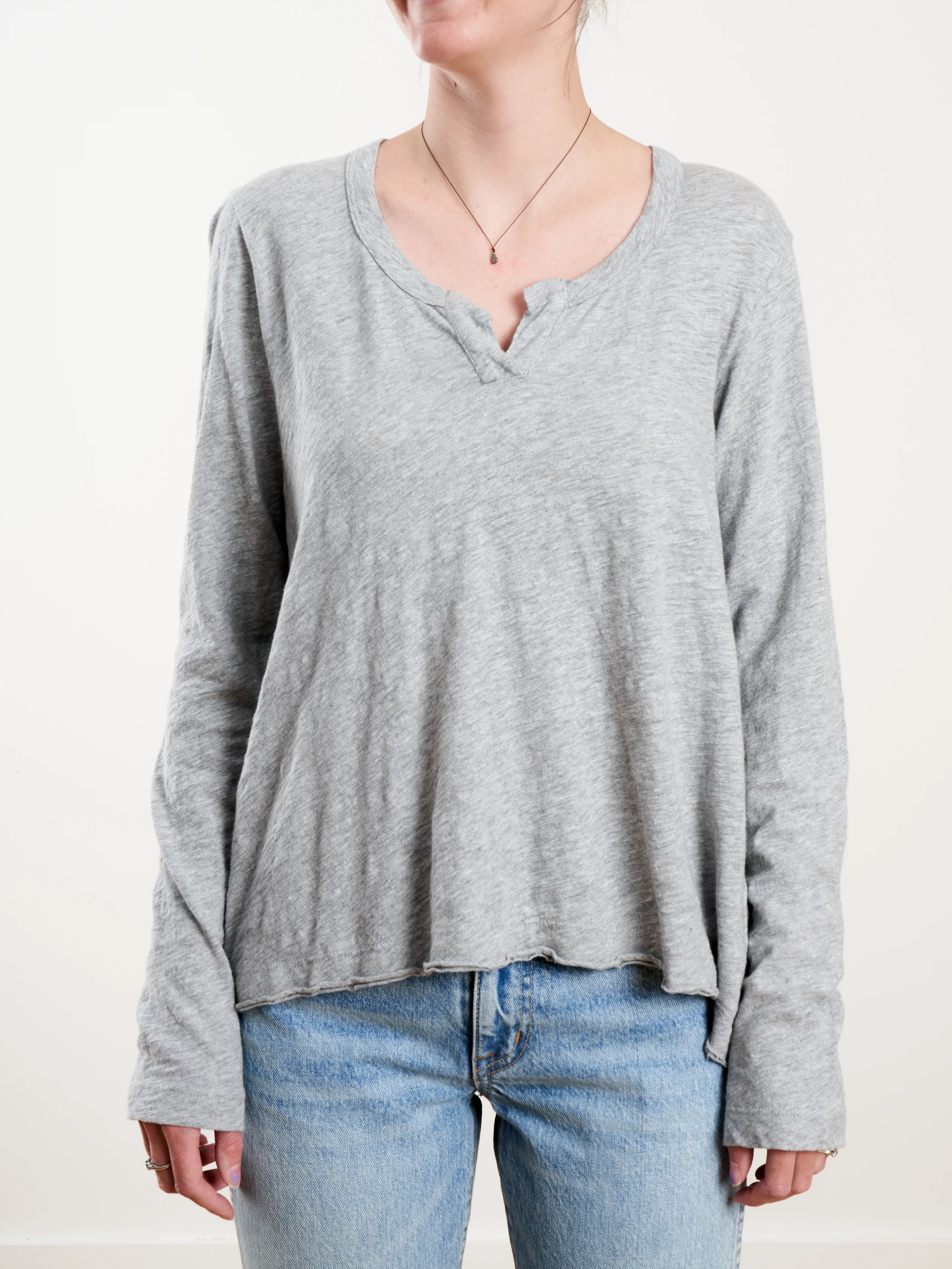 l/s hi-low shrunken placket tee - gray heather - Image 3
