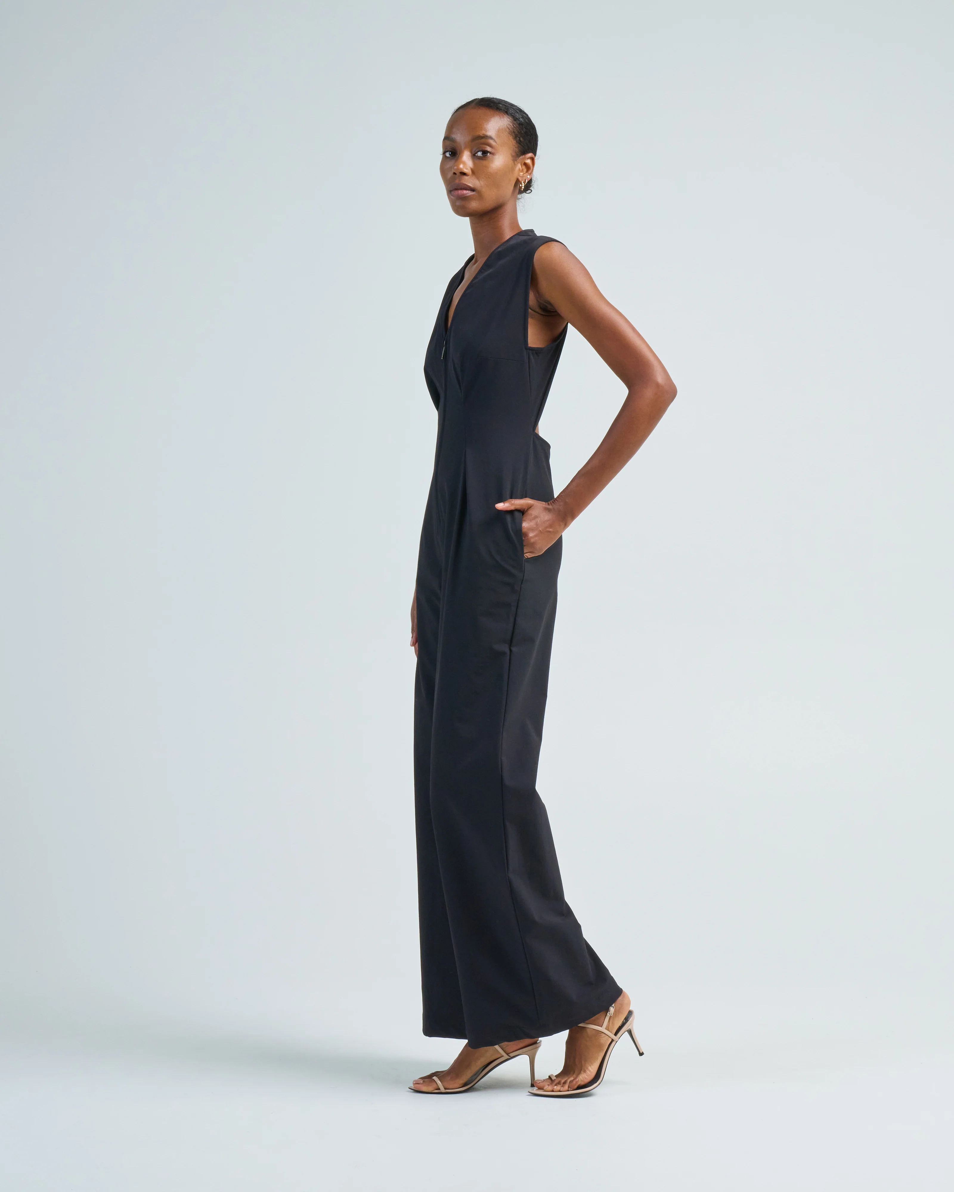 chic jumpsuit - Image 4