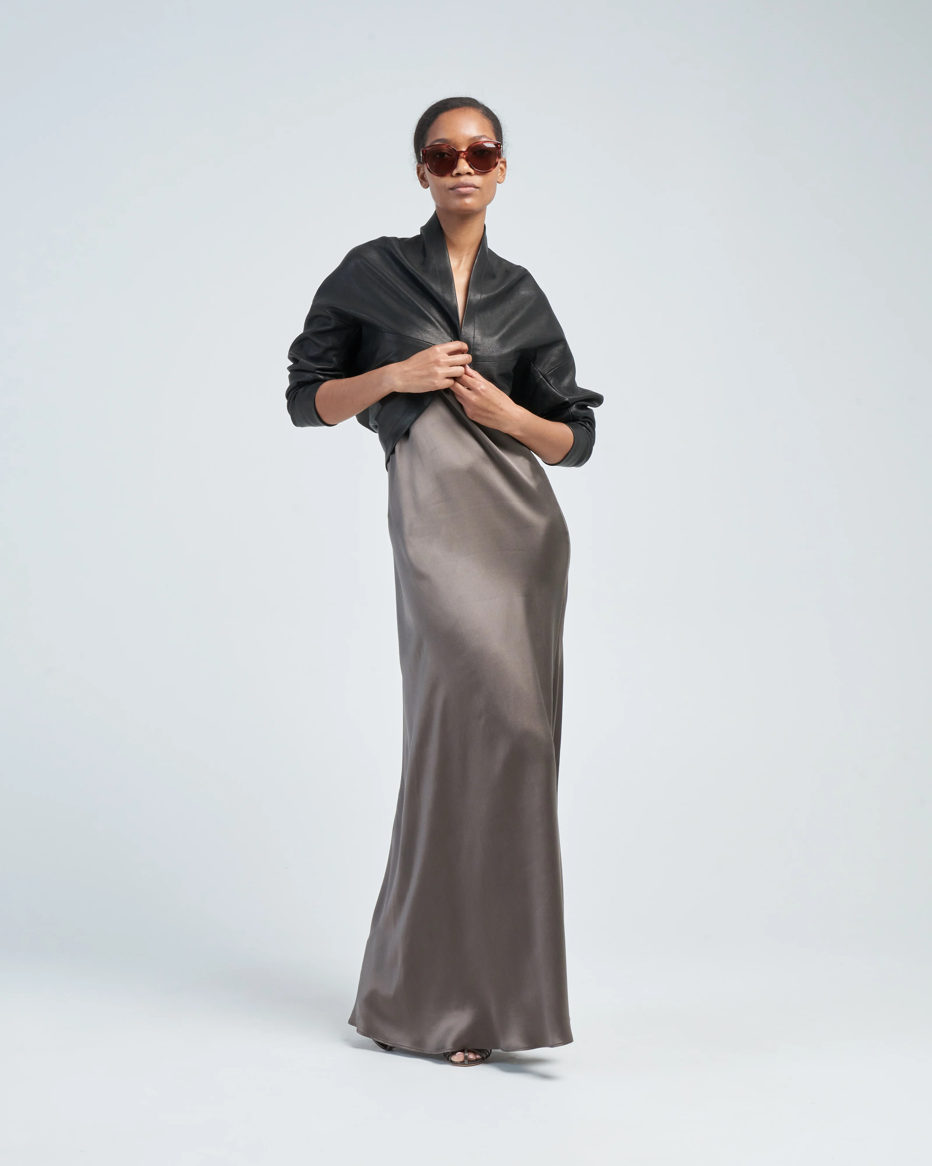 curved macaroon shrug - Image 2