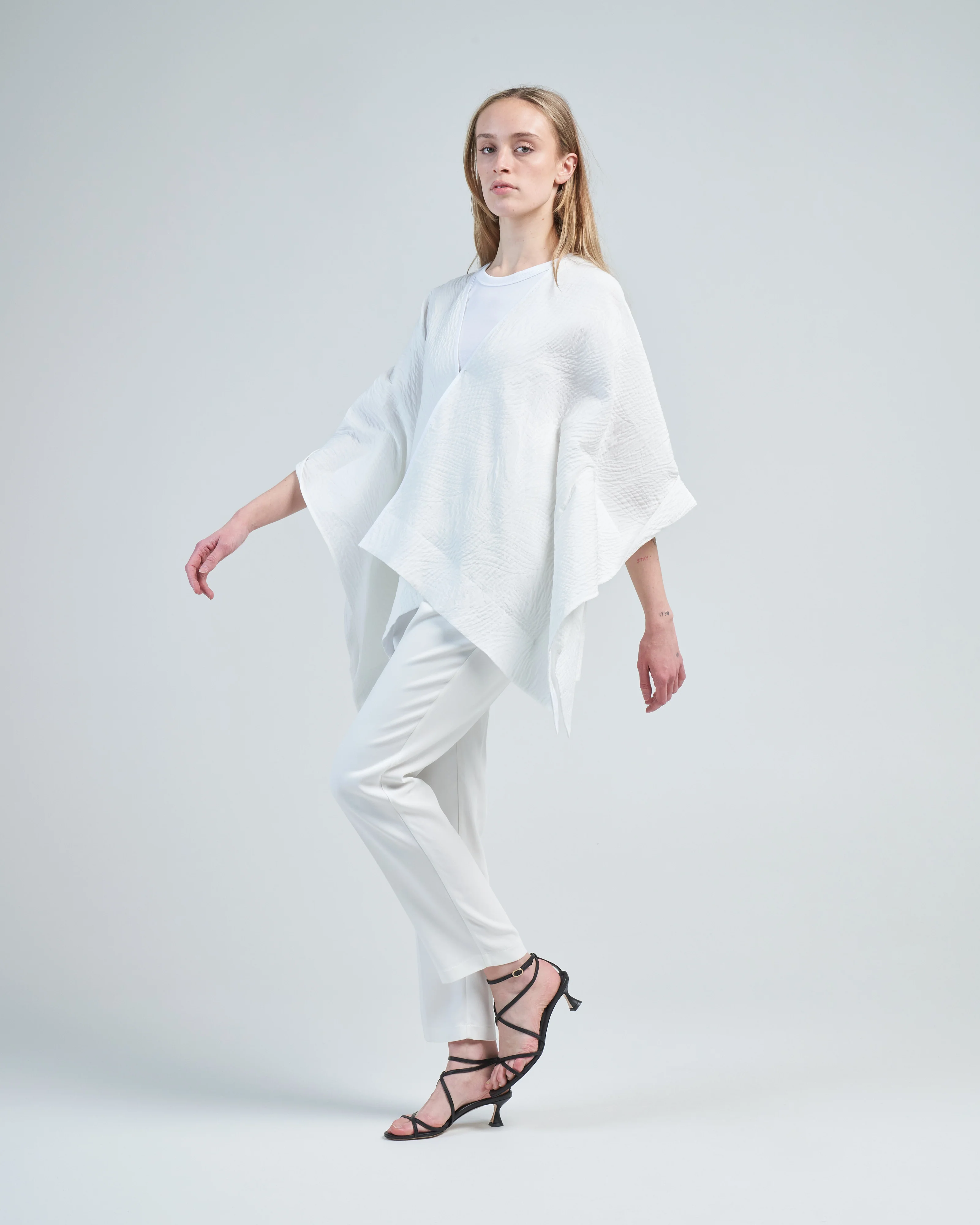 eve square shrug - Image 4