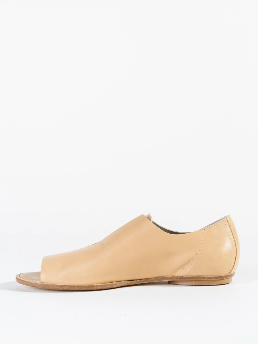 flo flat - tan - Image 2