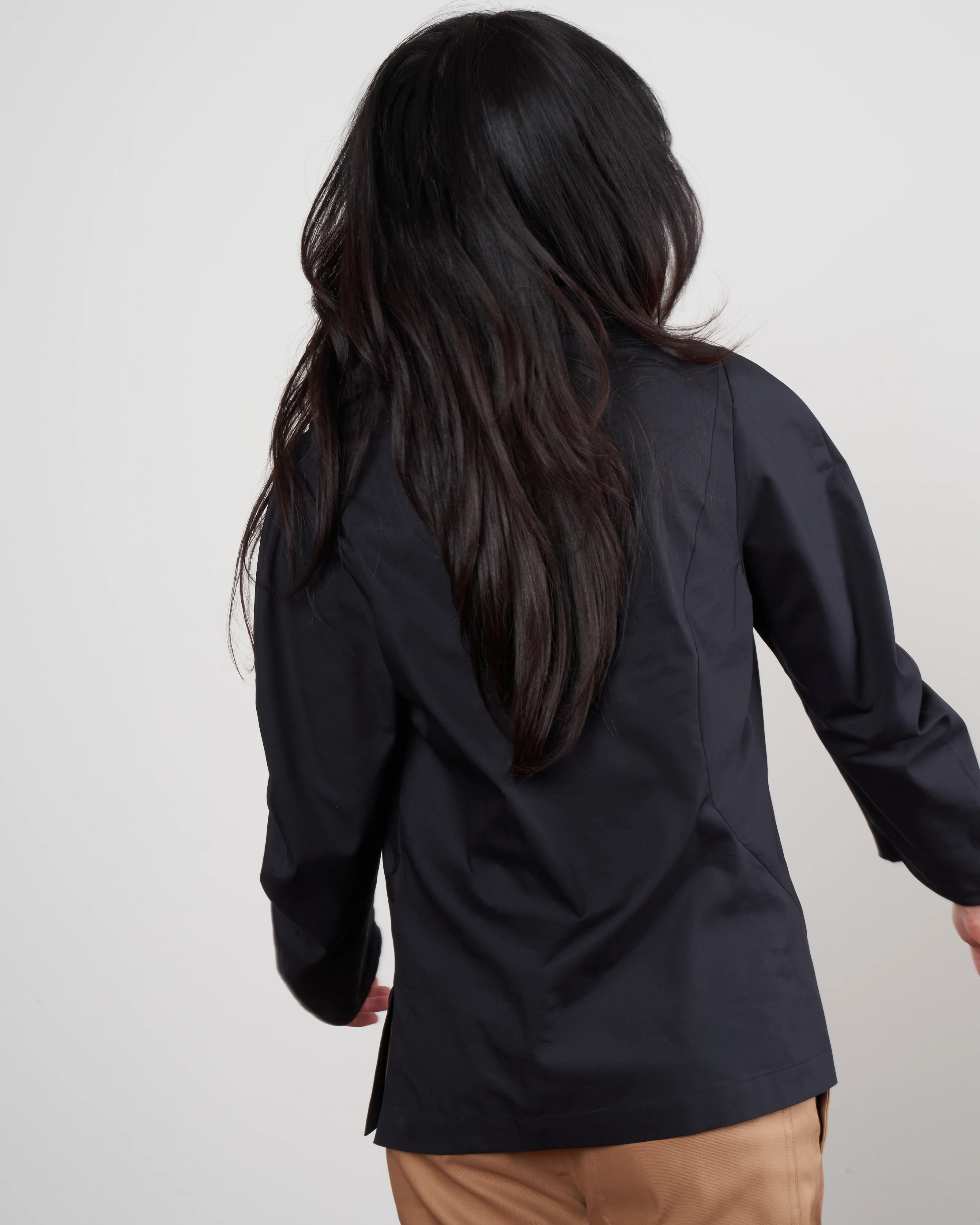 long sleeve fold shirt - black cotton poplin - Image 4