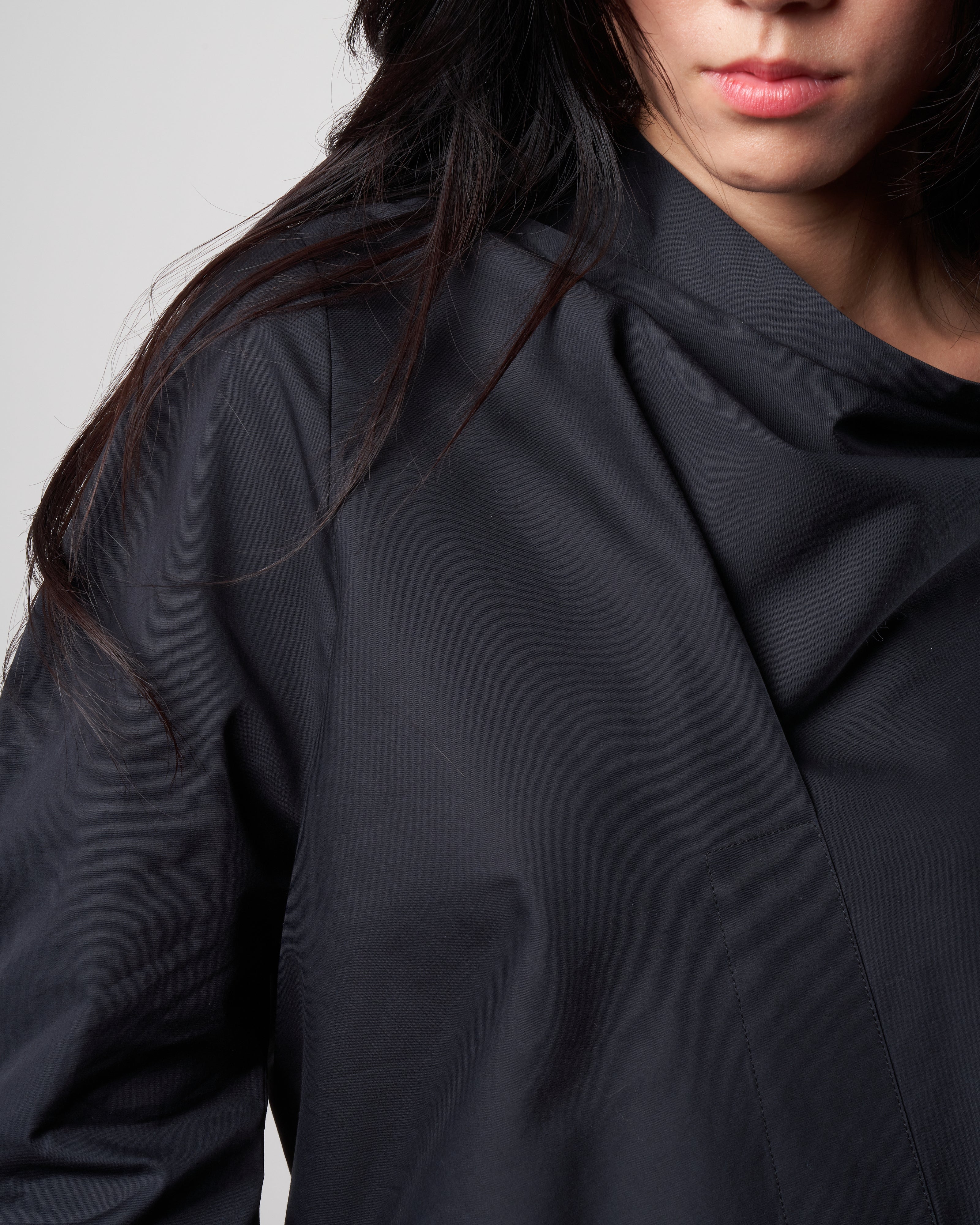 long sleeve fold shirt - black cotton poplin - Image 5
