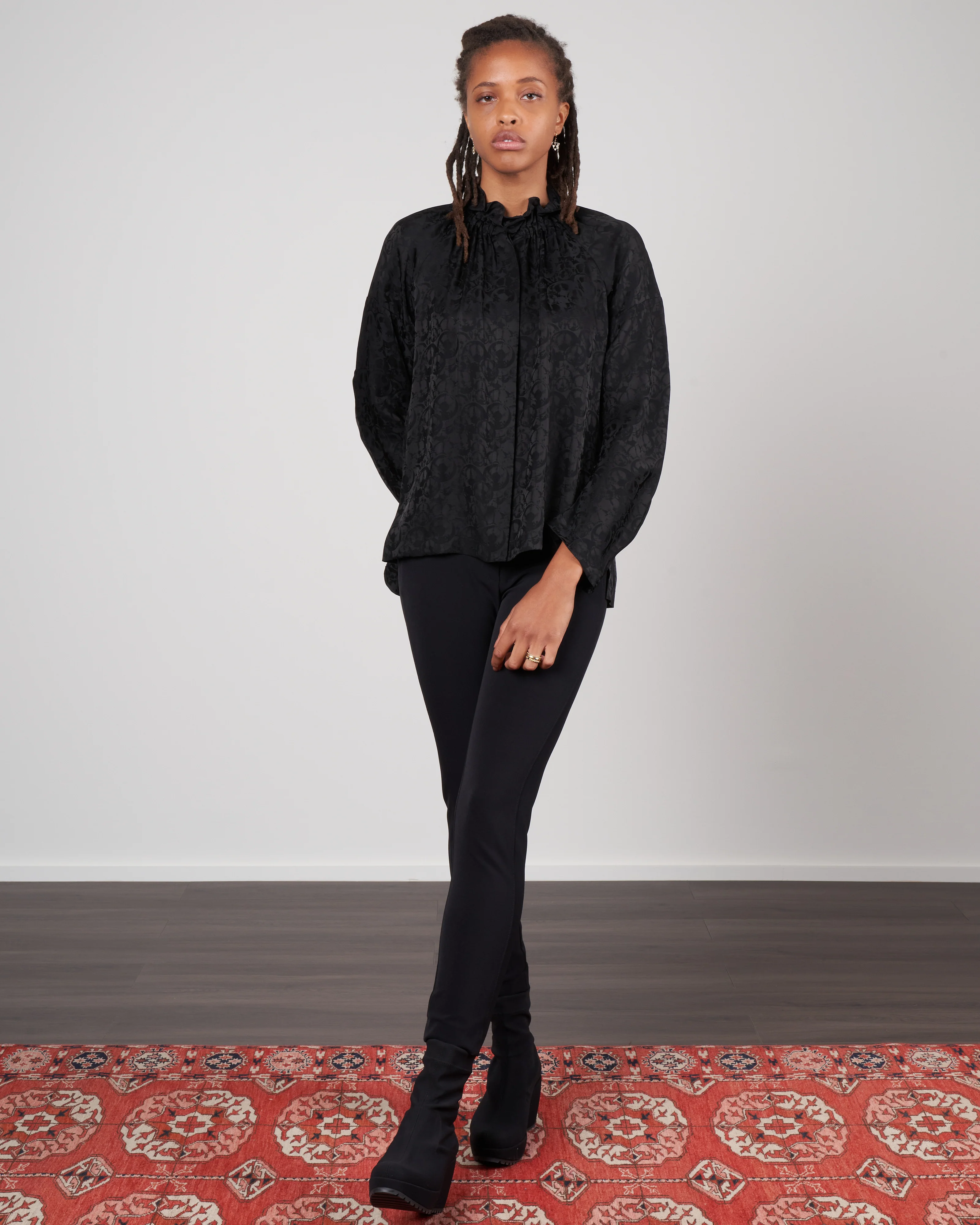 long sleeve ram gaban top - black jacquard - Image 2
