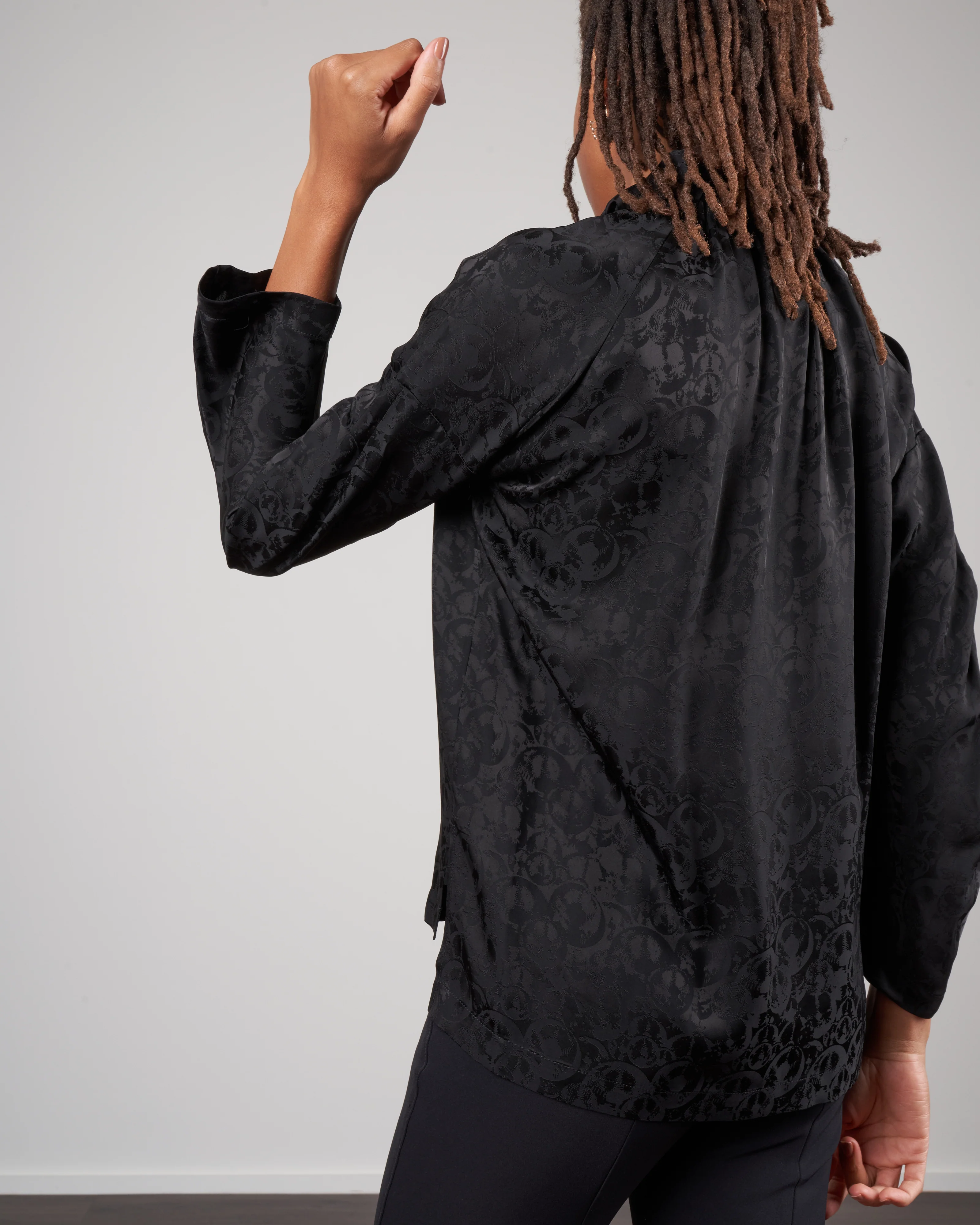 long sleeve ram gaban top - black jacquard - Image 4
