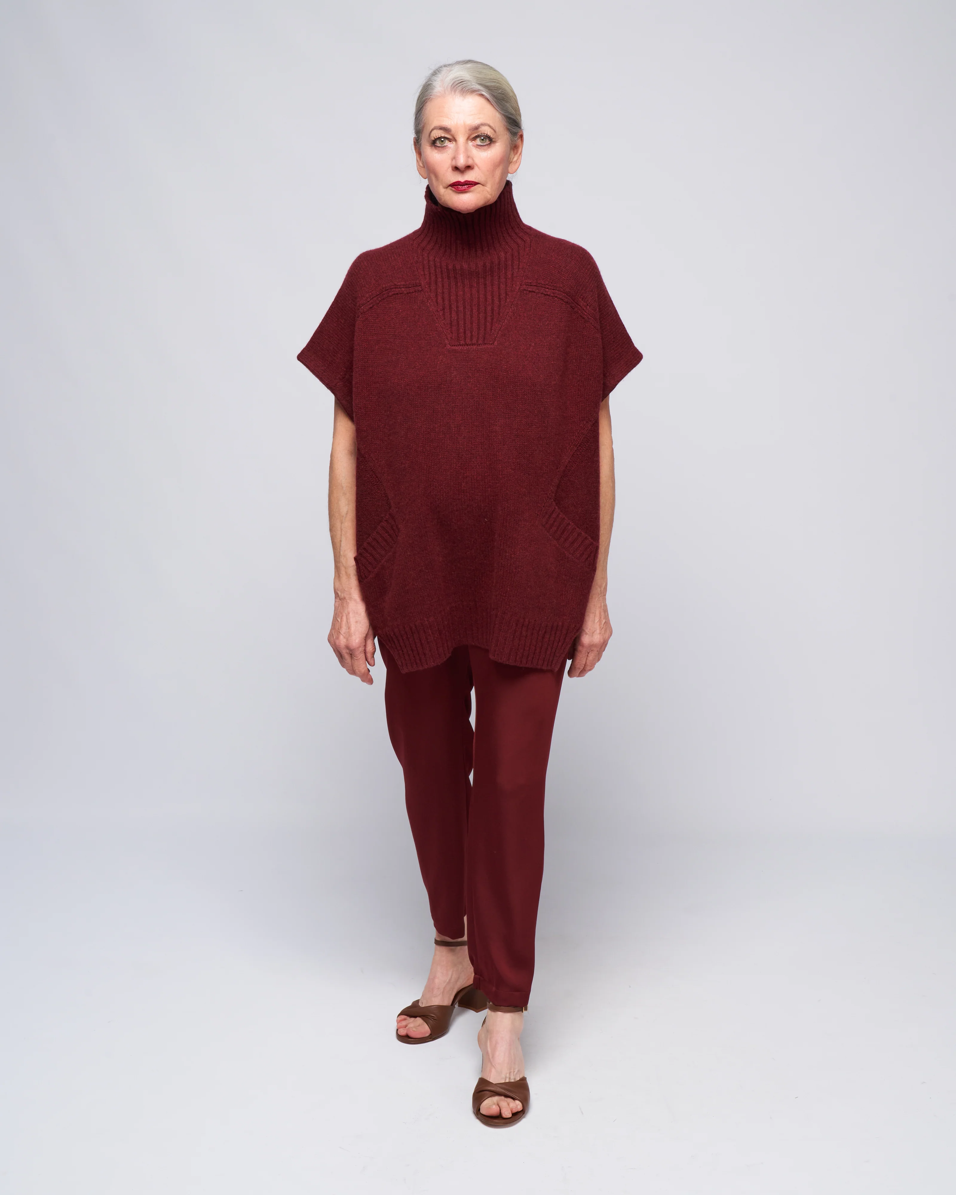mea poncho - currant - Image 2
