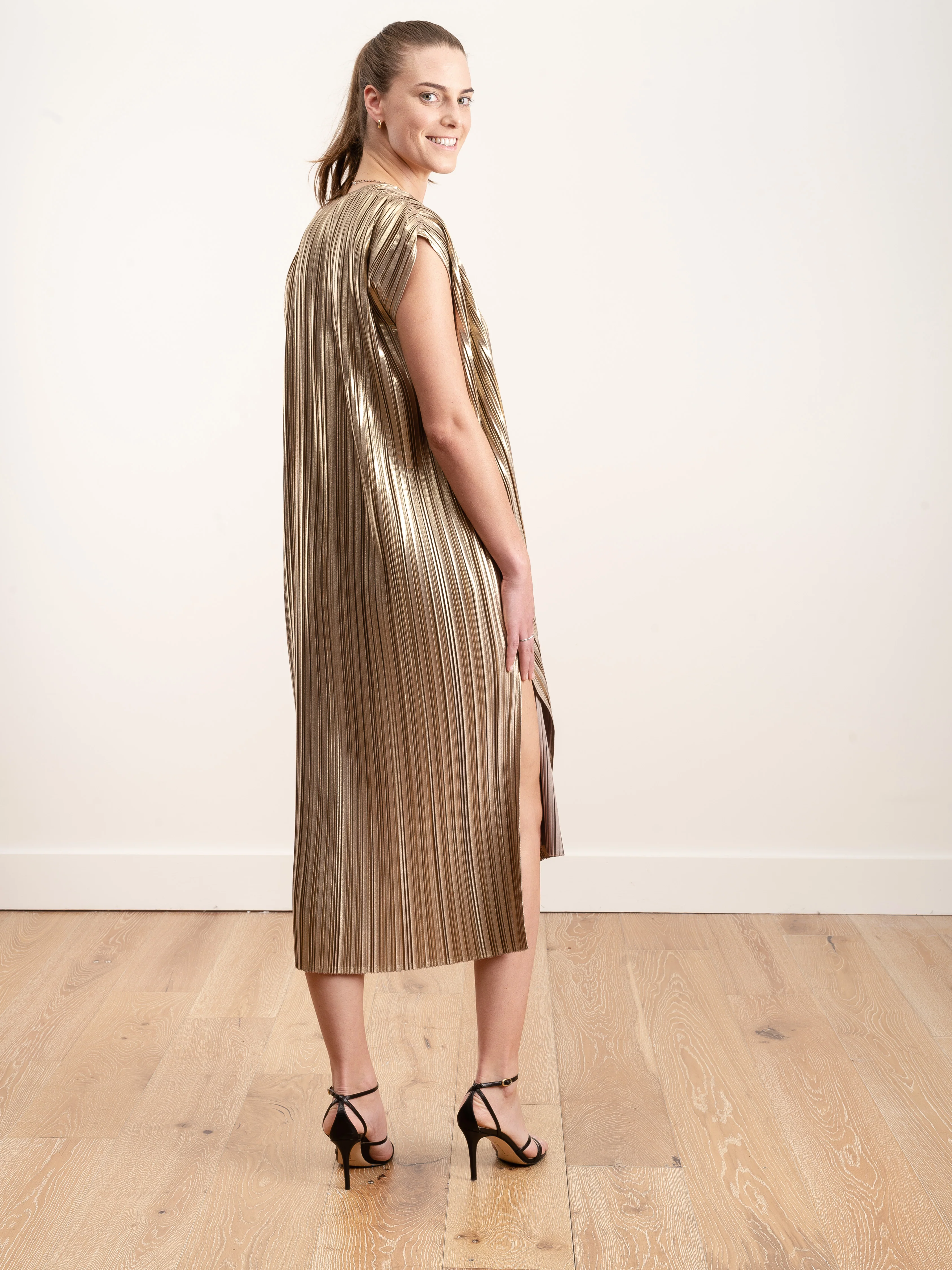 plisse caftan - gold - Image 3