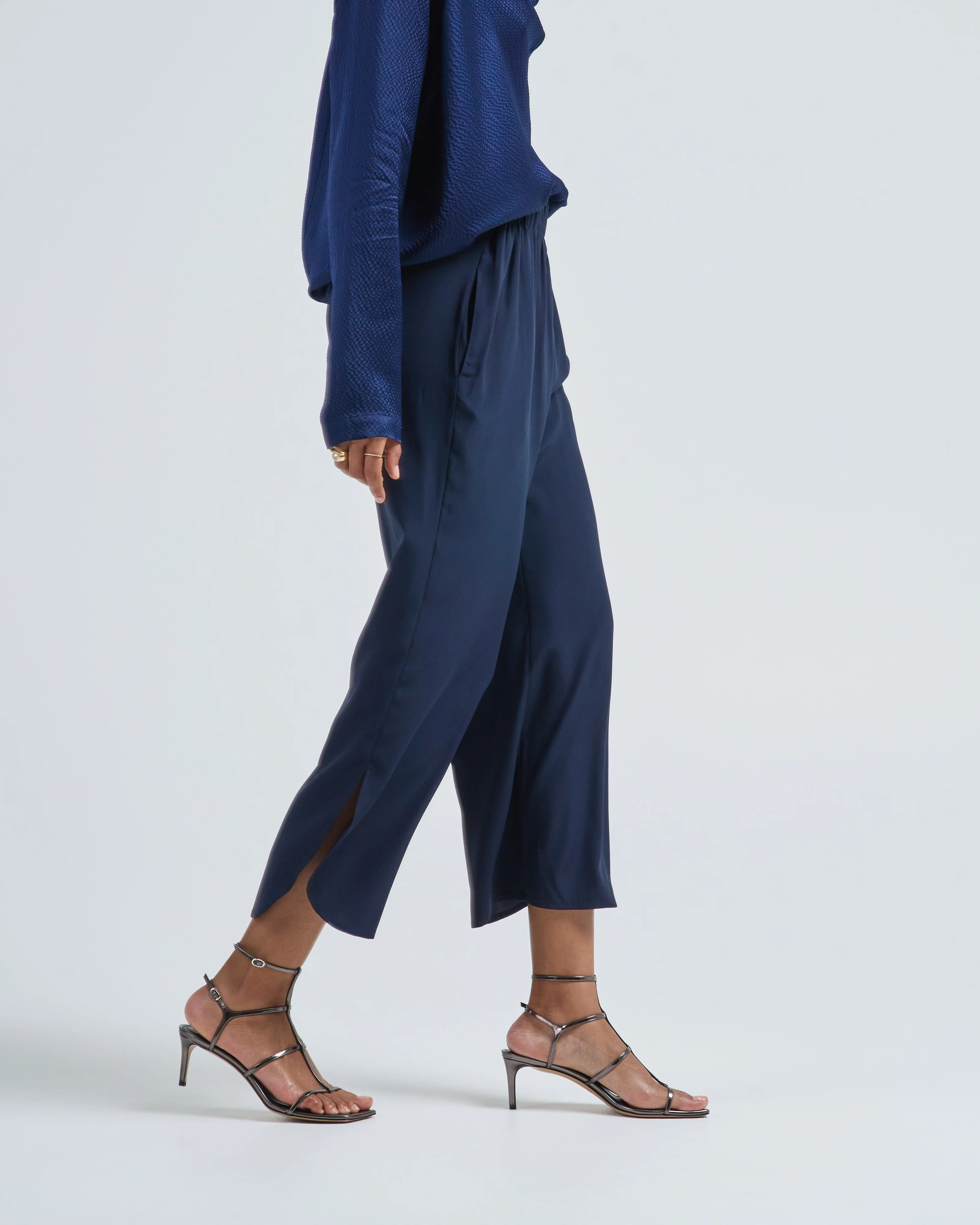 ruched front pant - Image 2