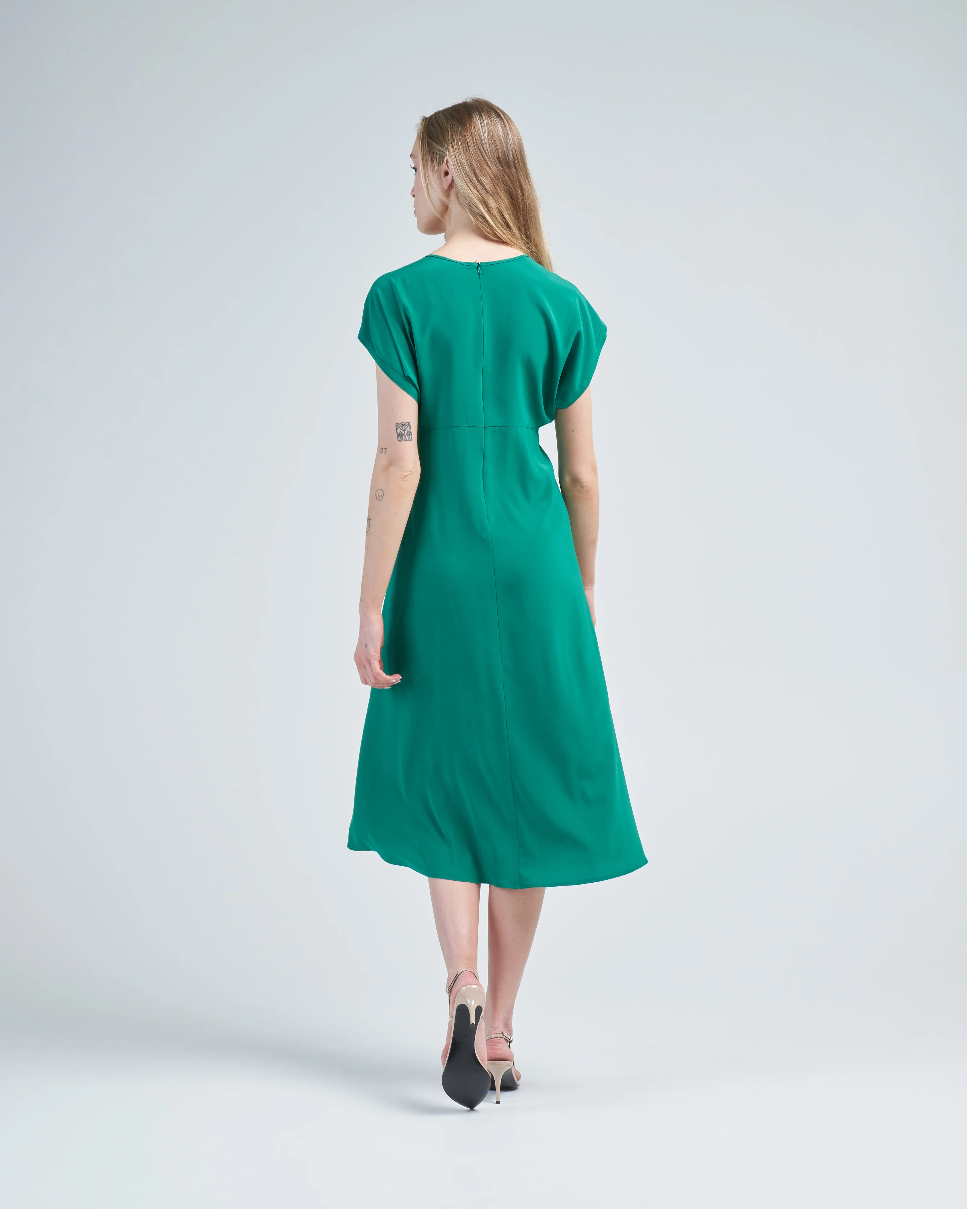v-neck ama dress - Image 4