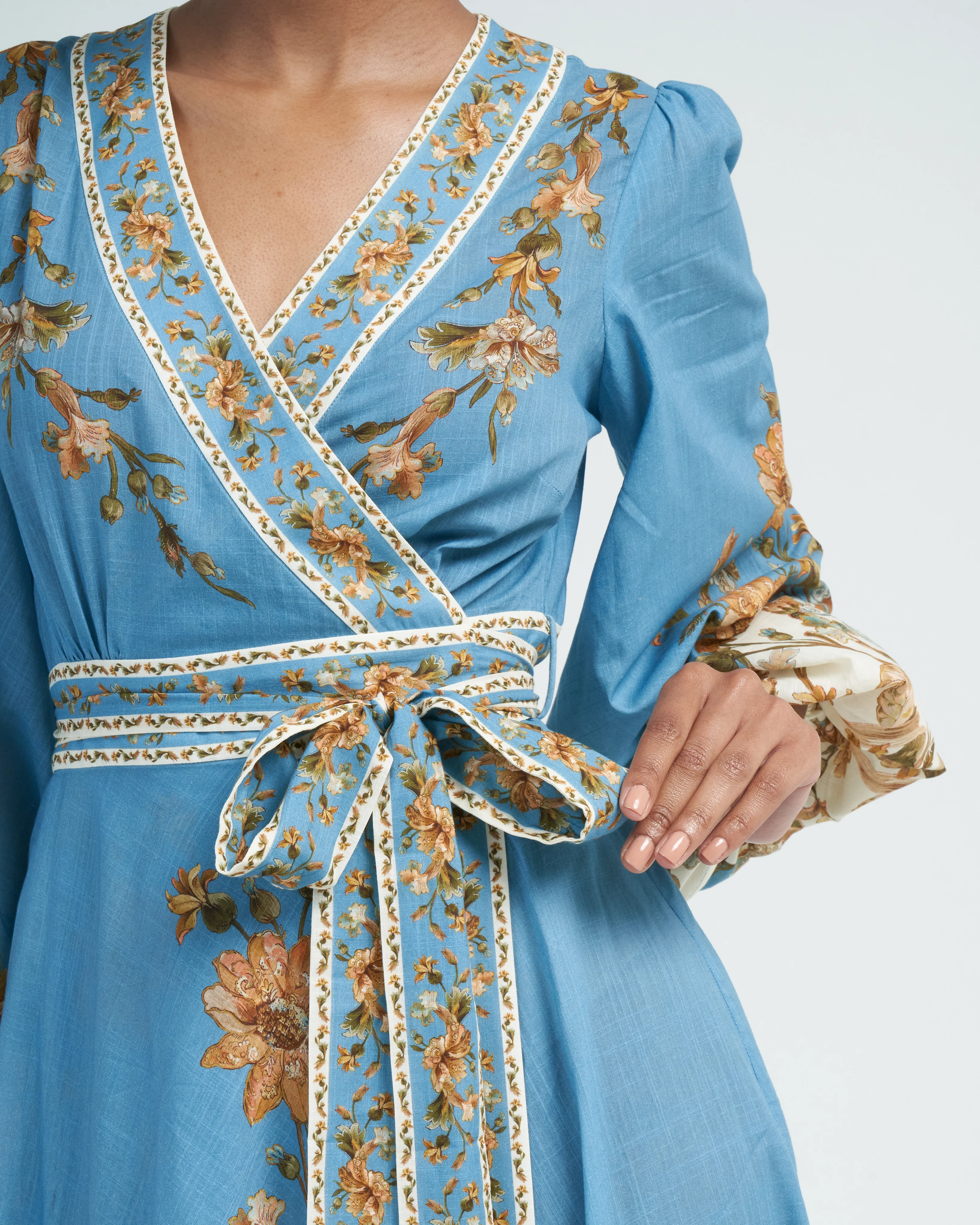 chintz wrap midi dress - blue daisy floral - Image 5