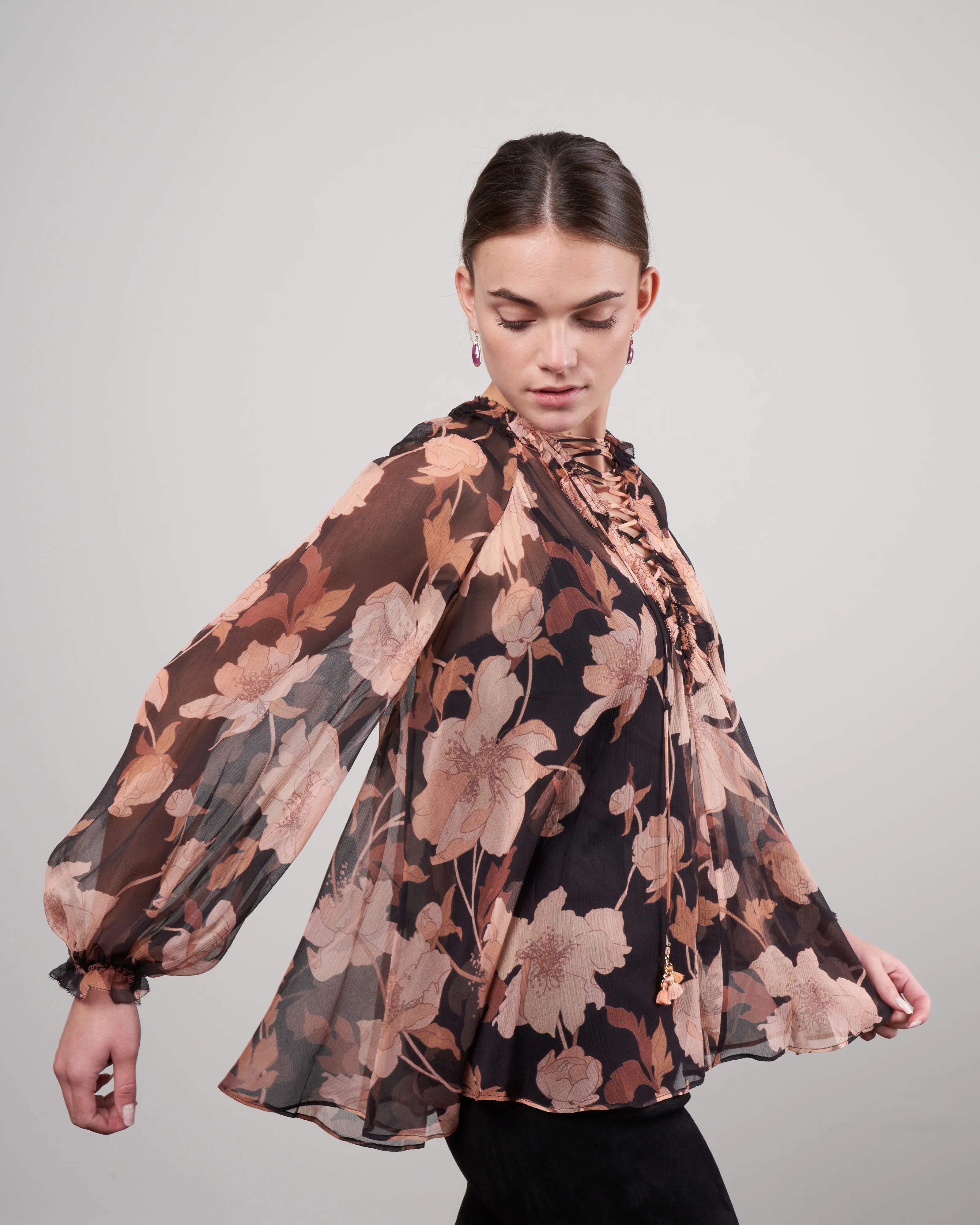 concert lace-up blouse - black peonies blkpeos - Image 3