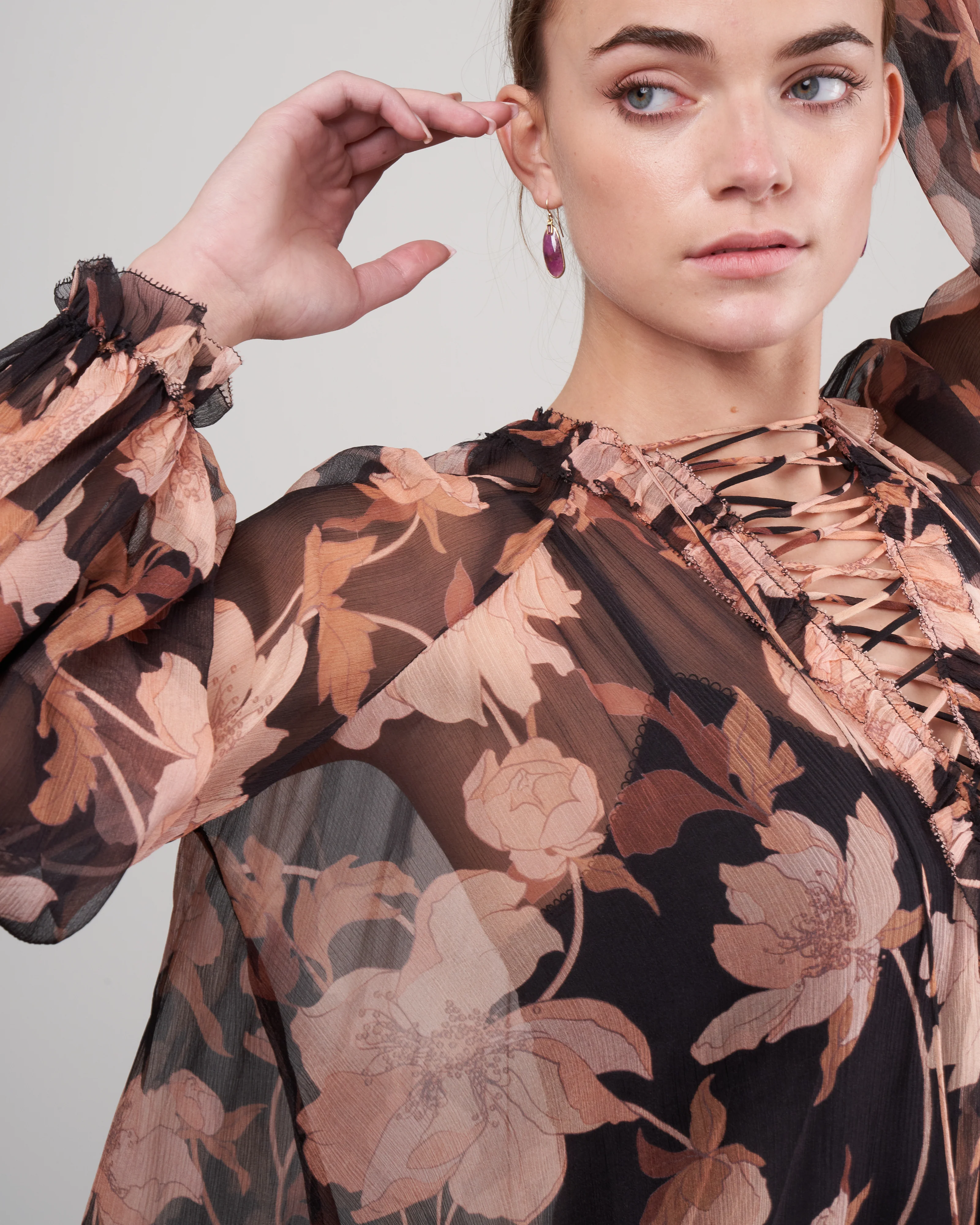 concert lace-up blouse - black peonies blkpeos - Image 5