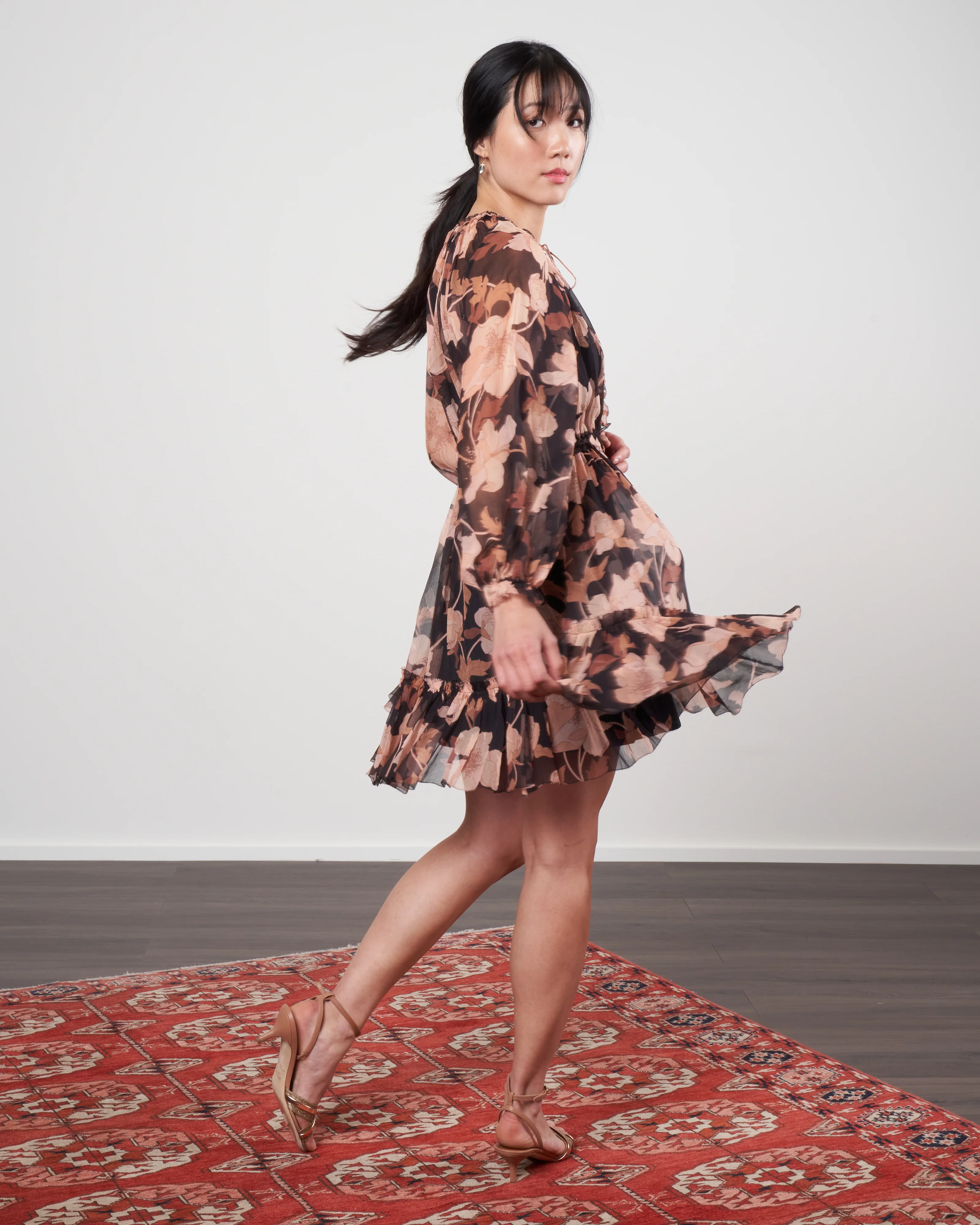 concert lace-up mini dress - black peonies - Image 4