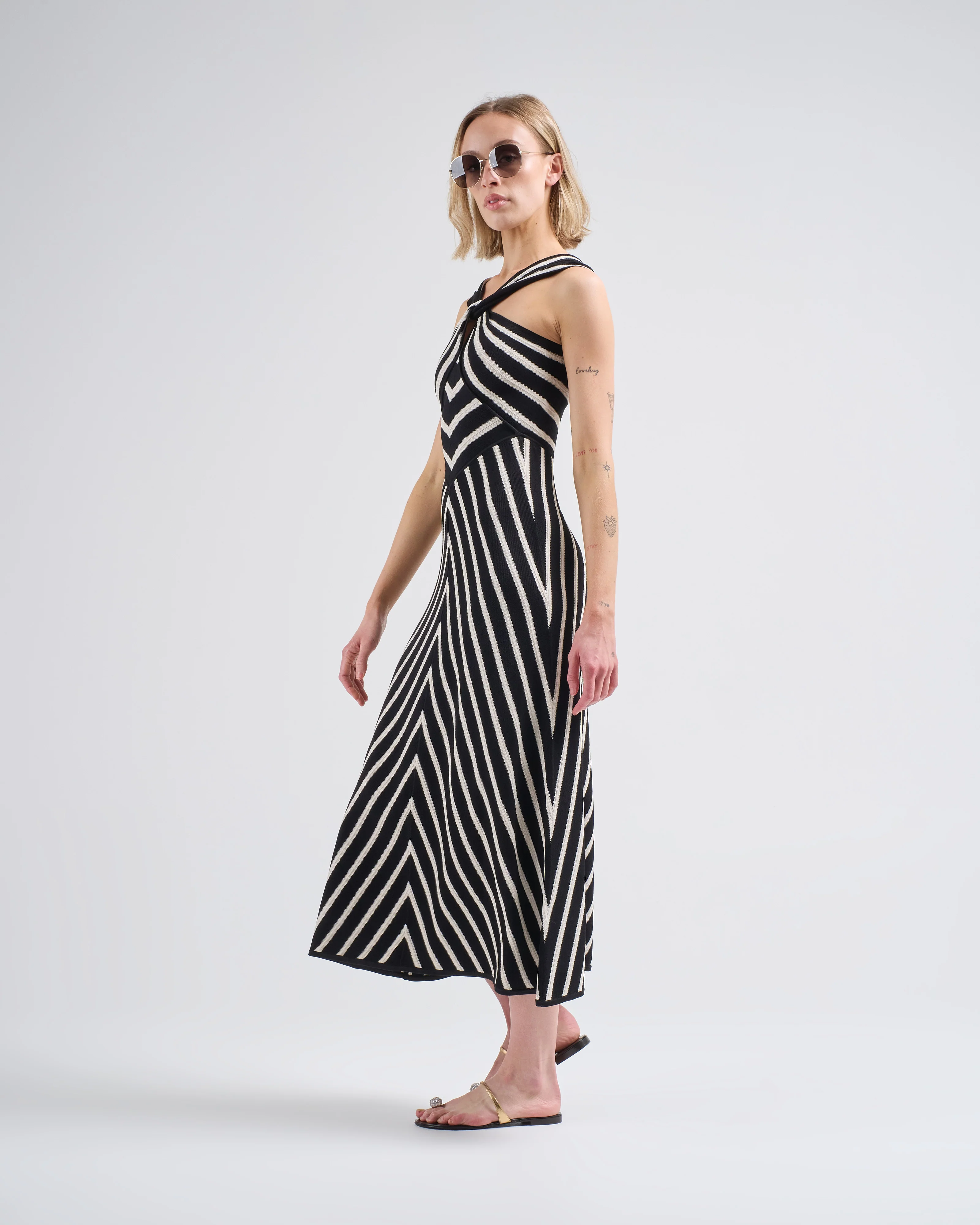illuminate halter dress - Image 4