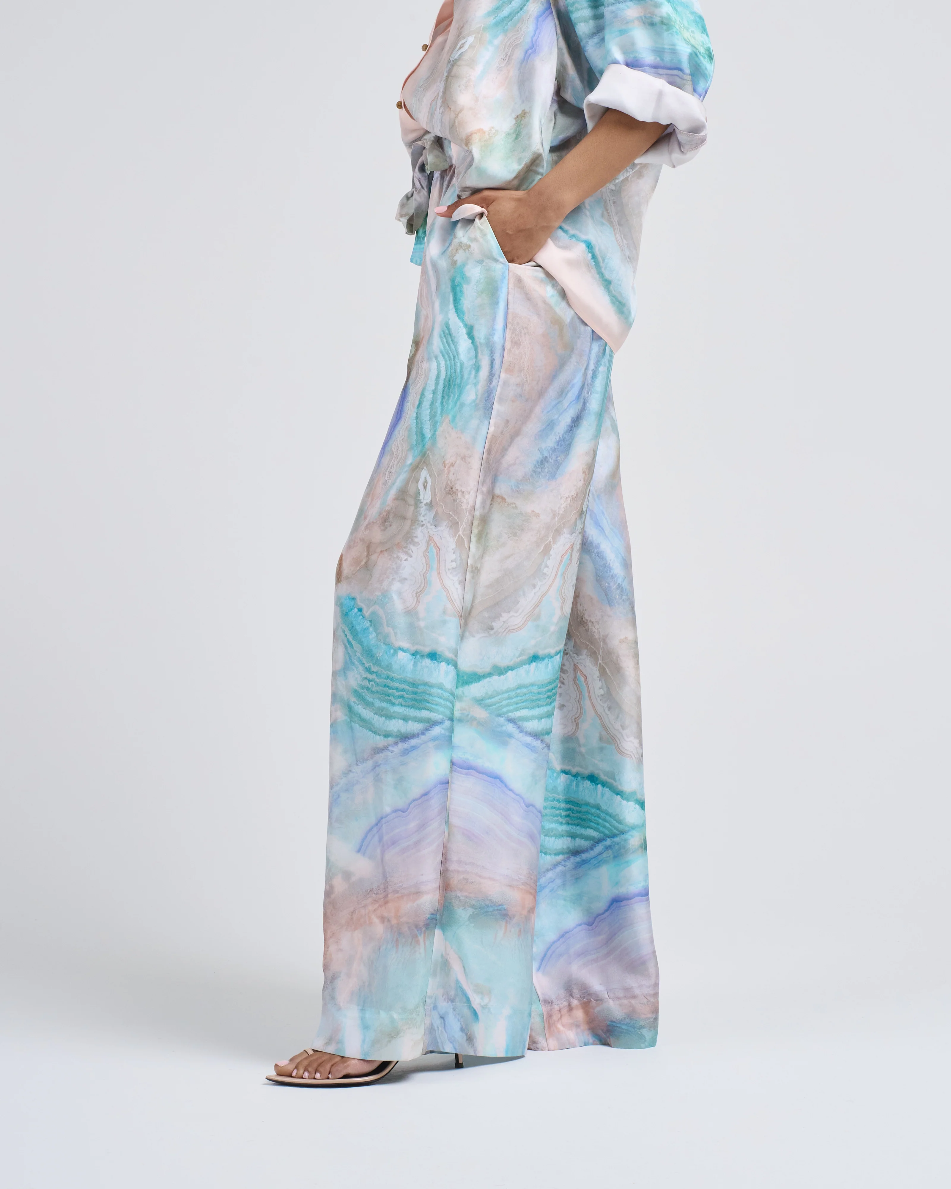 illuminate track pant - Image 3