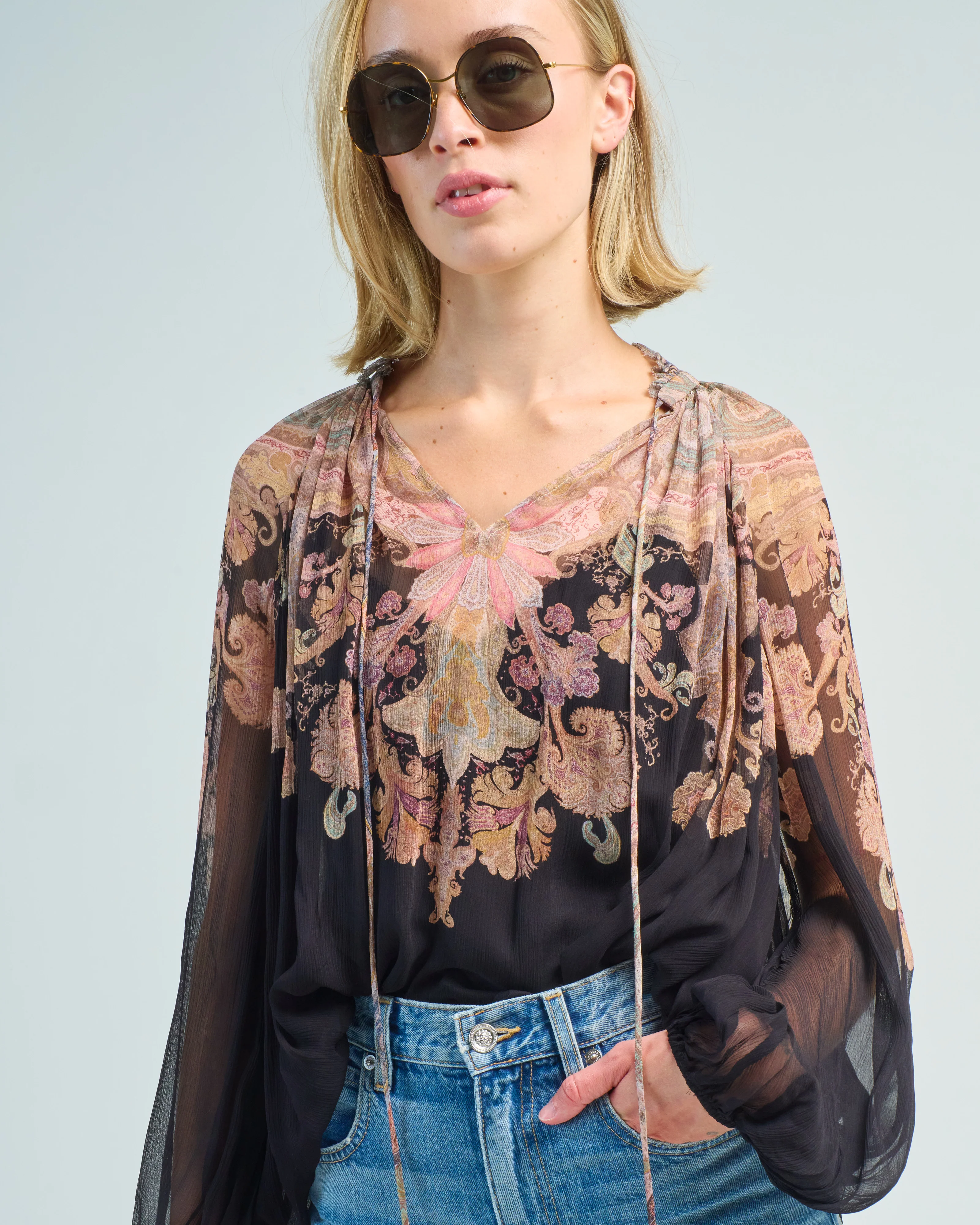 illustration billow blouse - Image 2