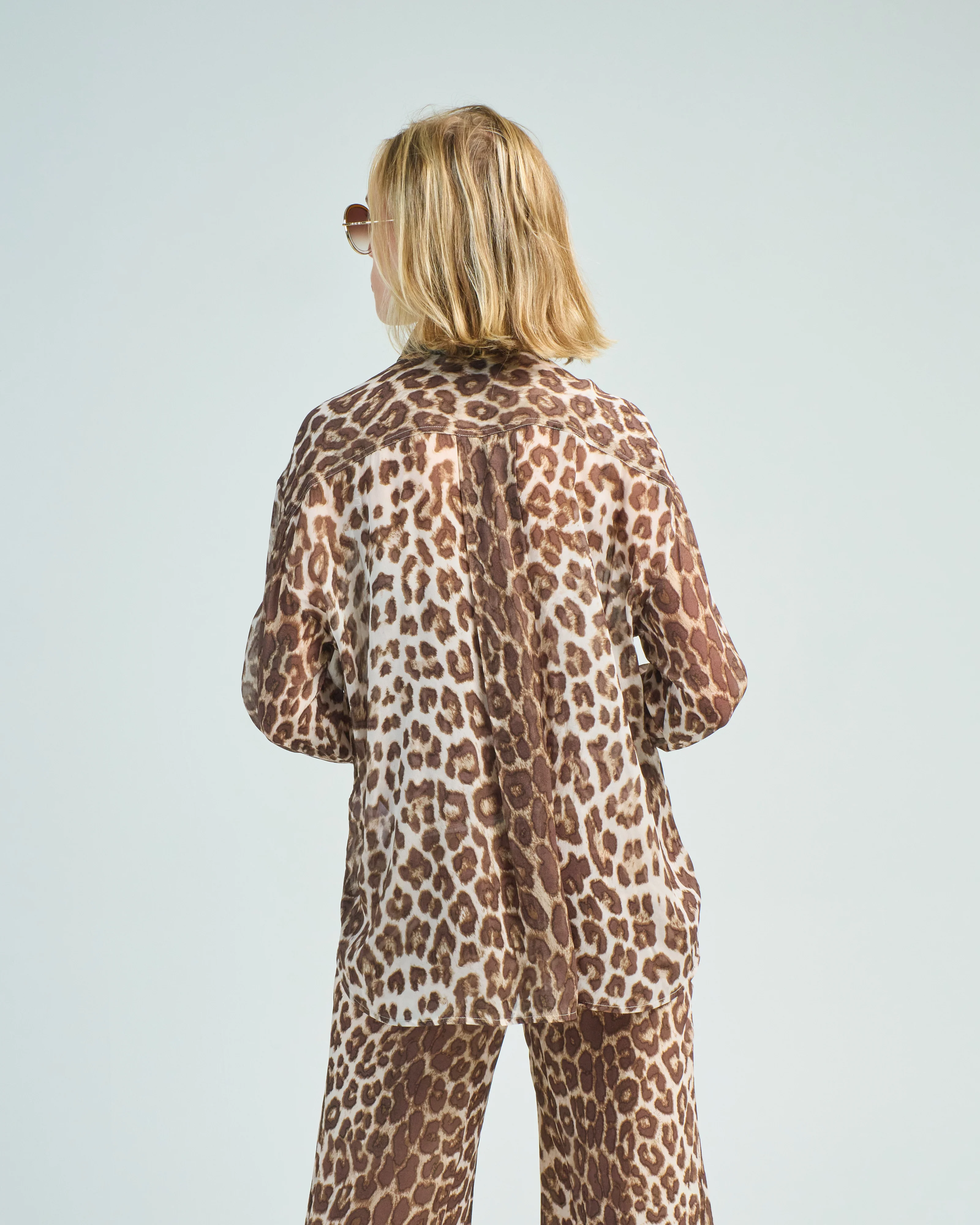 illustration leopard shirt - Image 4