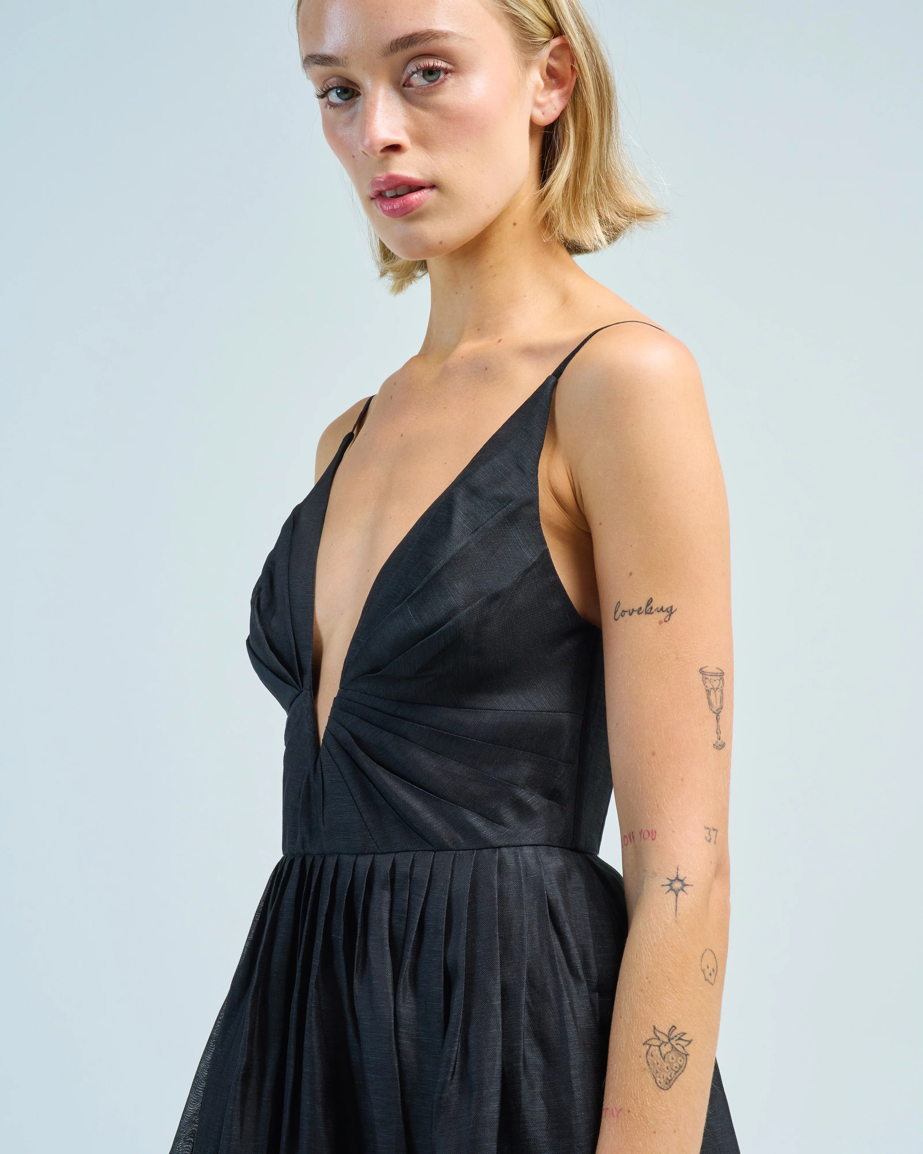 illustration v neck midi dress - Image 5