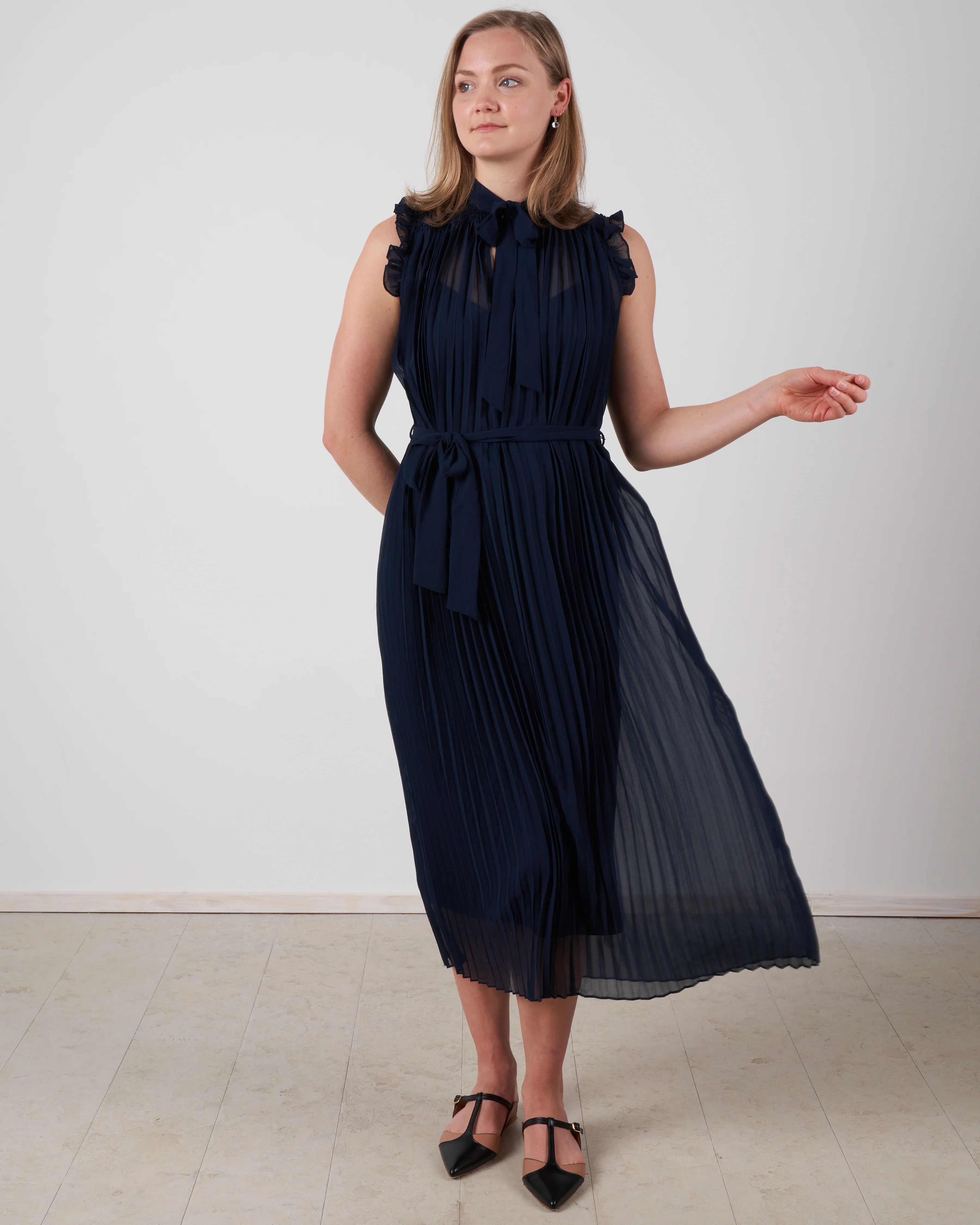 shirred pleat swing midi - navy