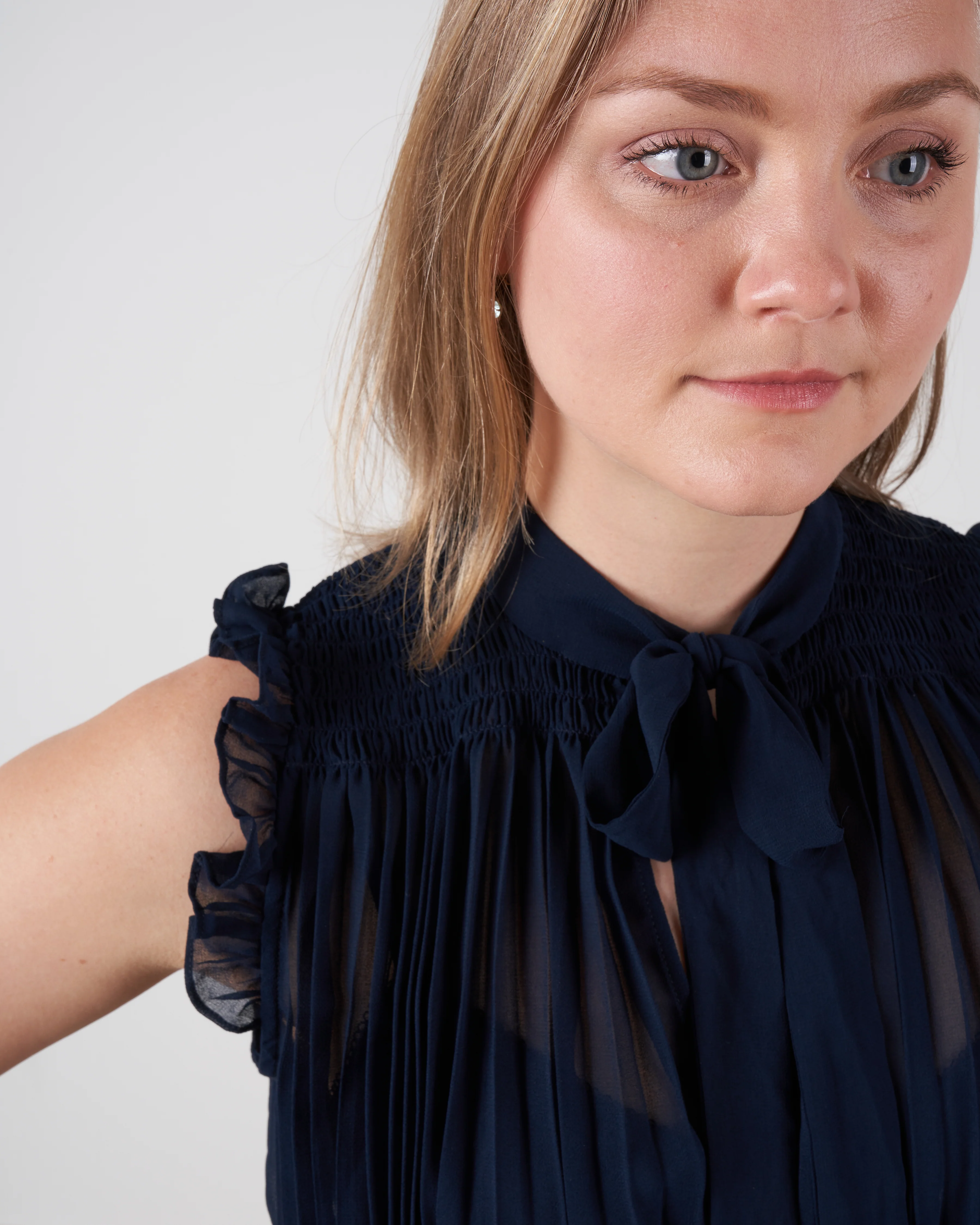 shirred pleat swing midi - navy - Image 5