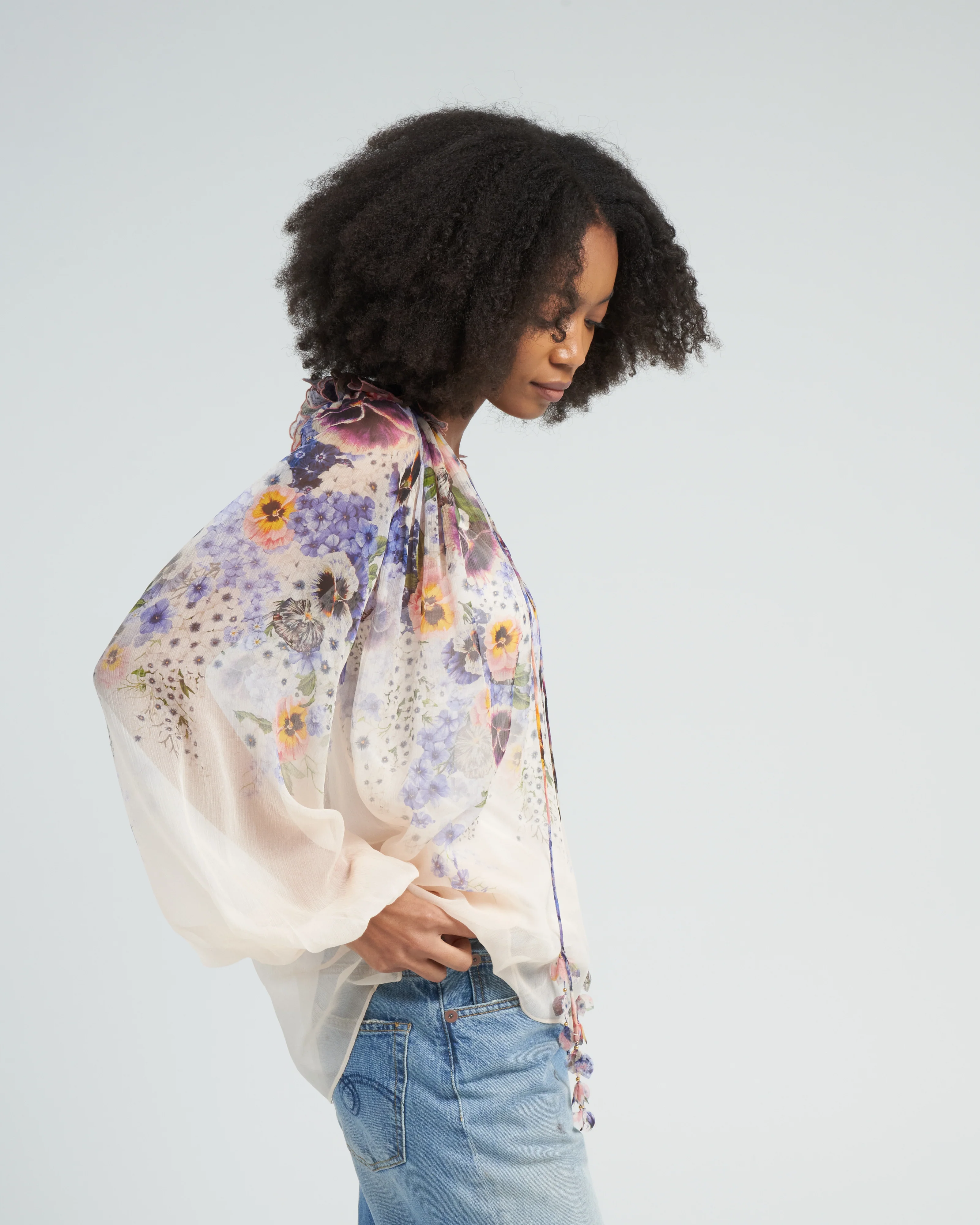 tama flower collar blouse - purple pansy print - Image 4
